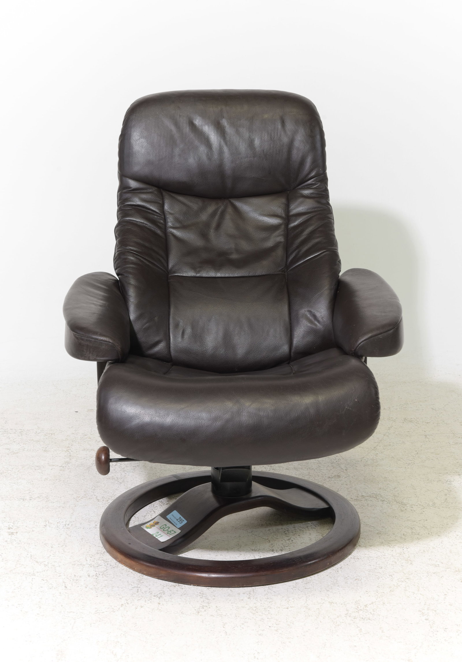 Scandinavian Fjords Leather Lounge Chair (1 of 3)