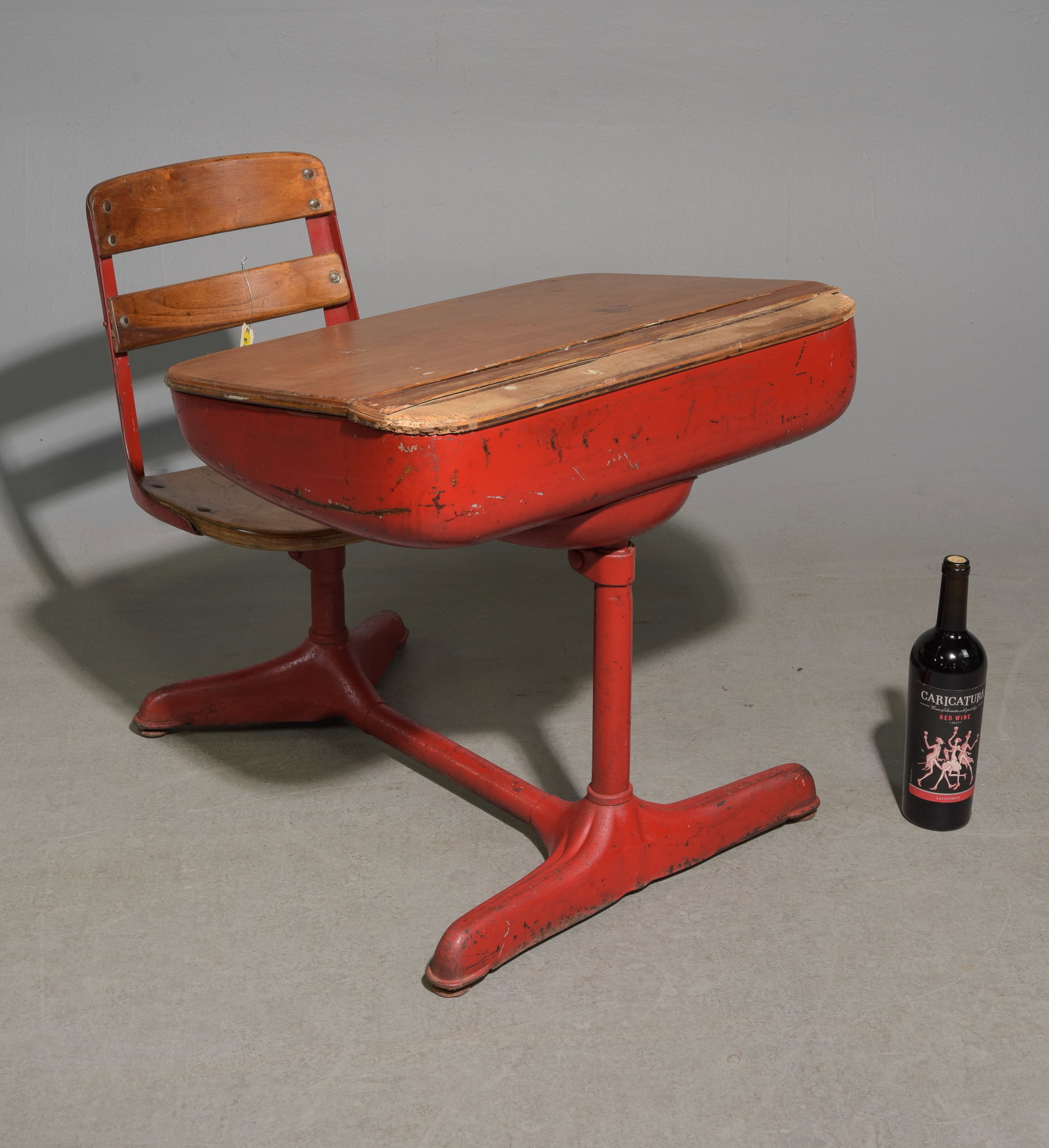 Vinage American Red Painted Iron Base School Desk (1 of 6)