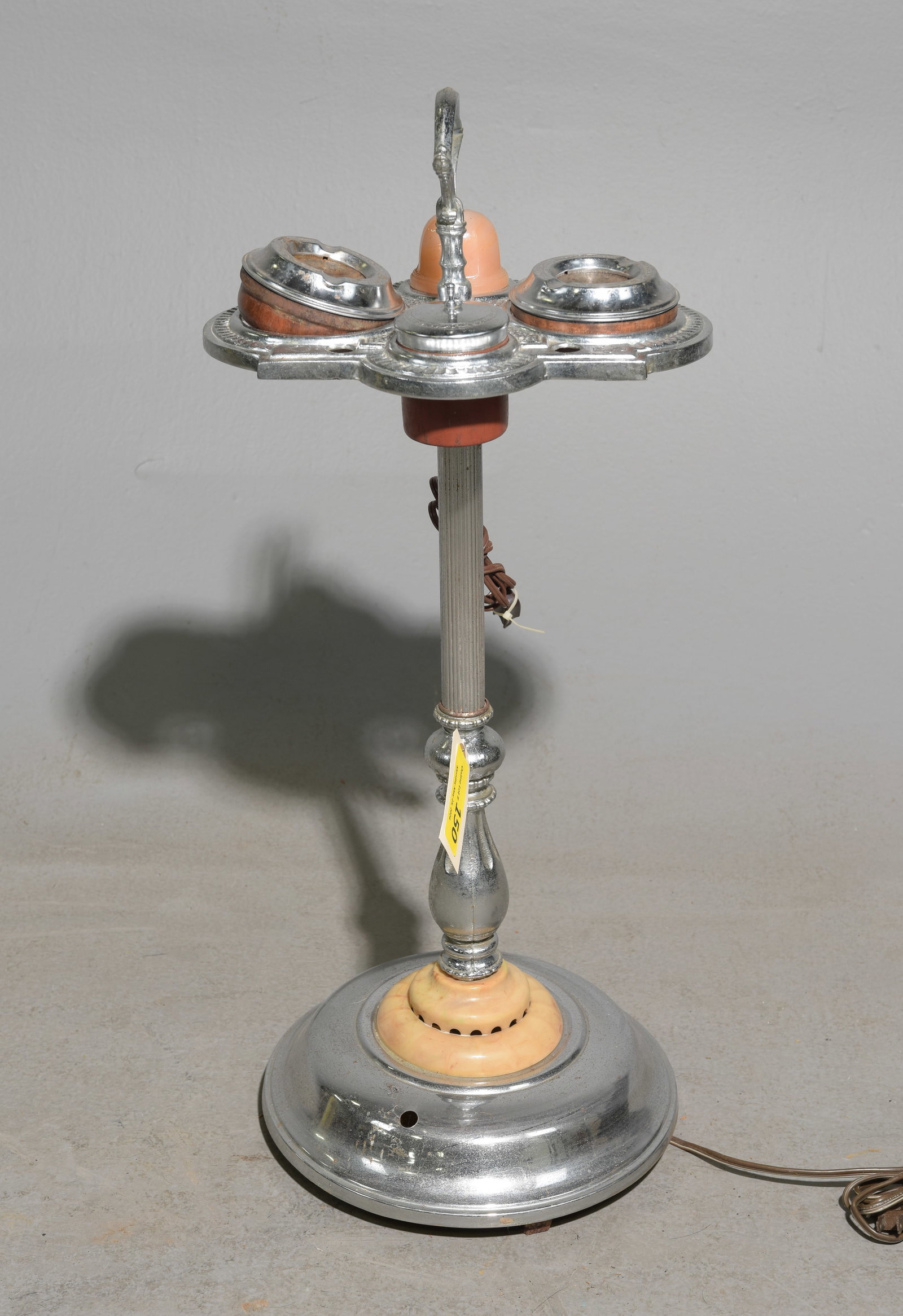 American Vintage Lighted Smoke Stand (1 of 3)