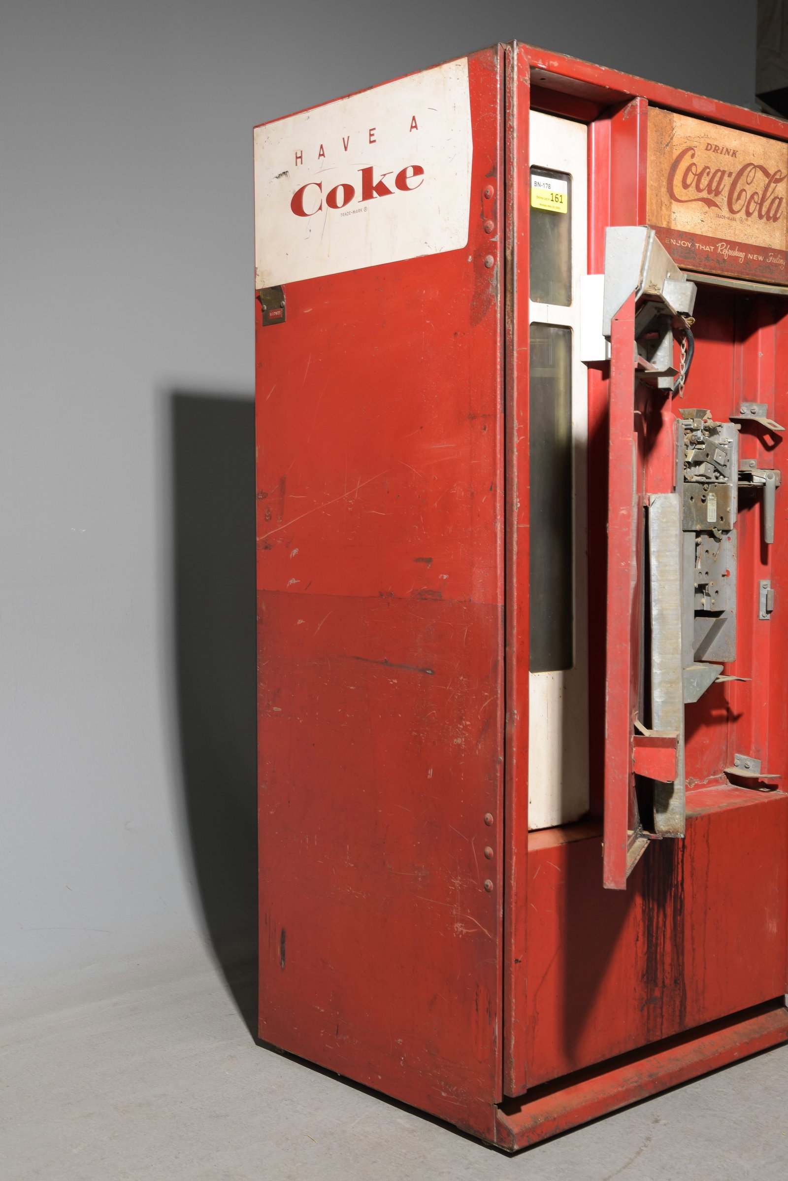 Coca-Cola Cavalier Model Vending Machine - 5