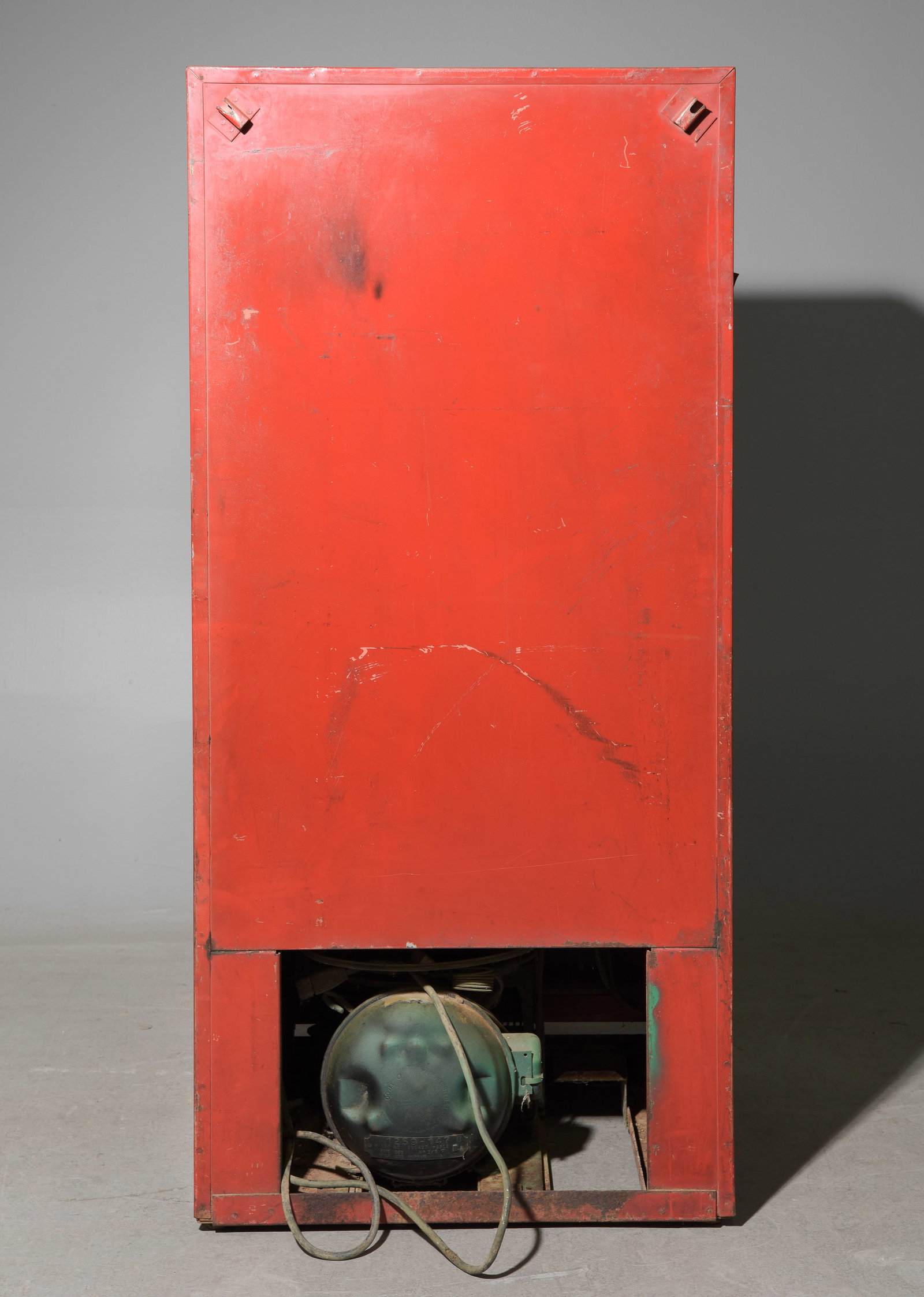 Coca-Cola Cavalier Model Vending Machine - 6