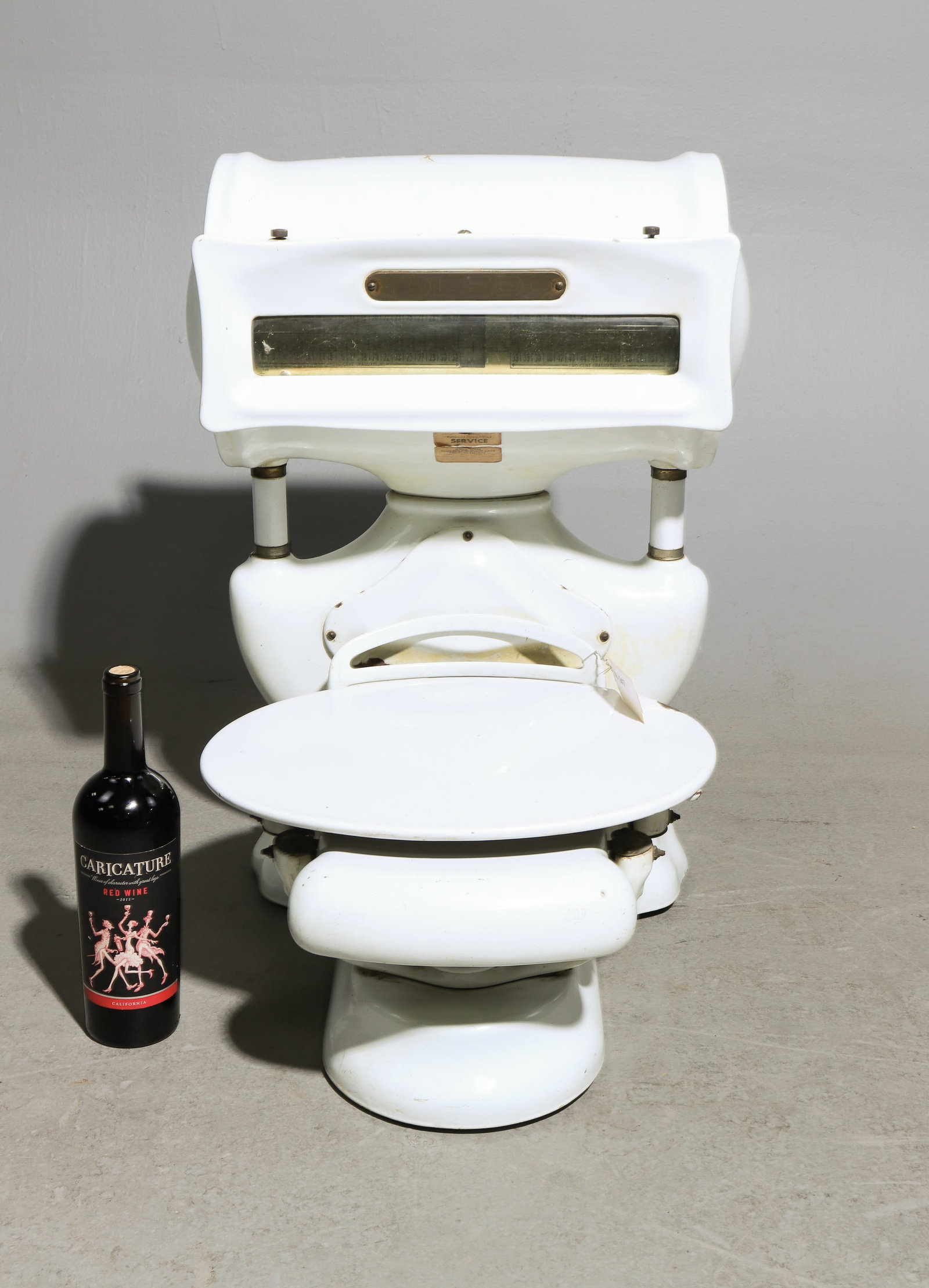 Toledo Large Commercial White Enameled Scale: Toledo Large Commercial White Enameled Scale - 26 in tall x 19 x 25
