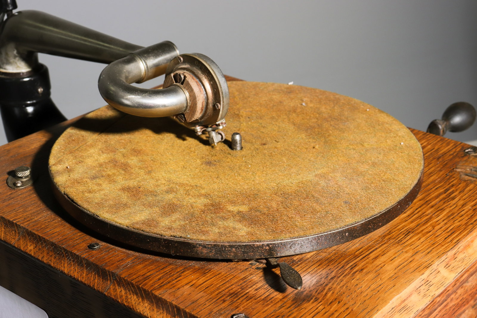 Victor Talking Machine Co. Record Player - 2