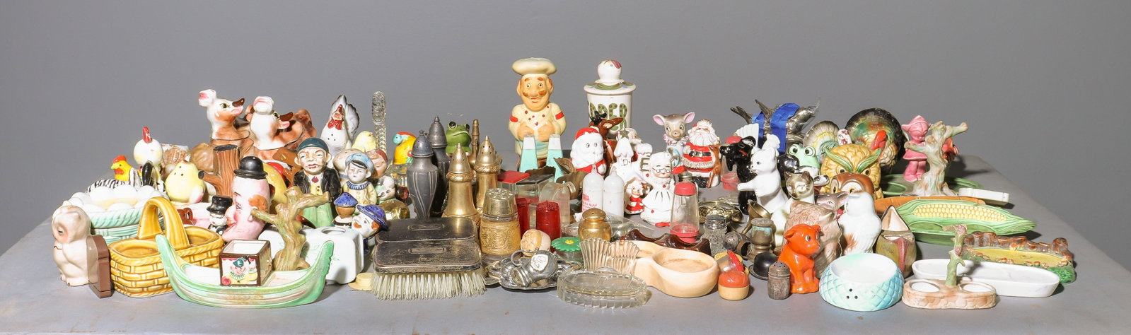 116pcs Assorted Salt & Pepper Shakers, Etc.: 116pcs Assorted Salt & Pepper Shakers, Etc. - Tallest piece is 6 in tall x 3 x 2.5