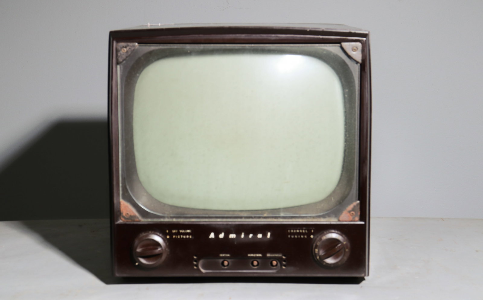 Vintage Admiral Television (1 of 6)