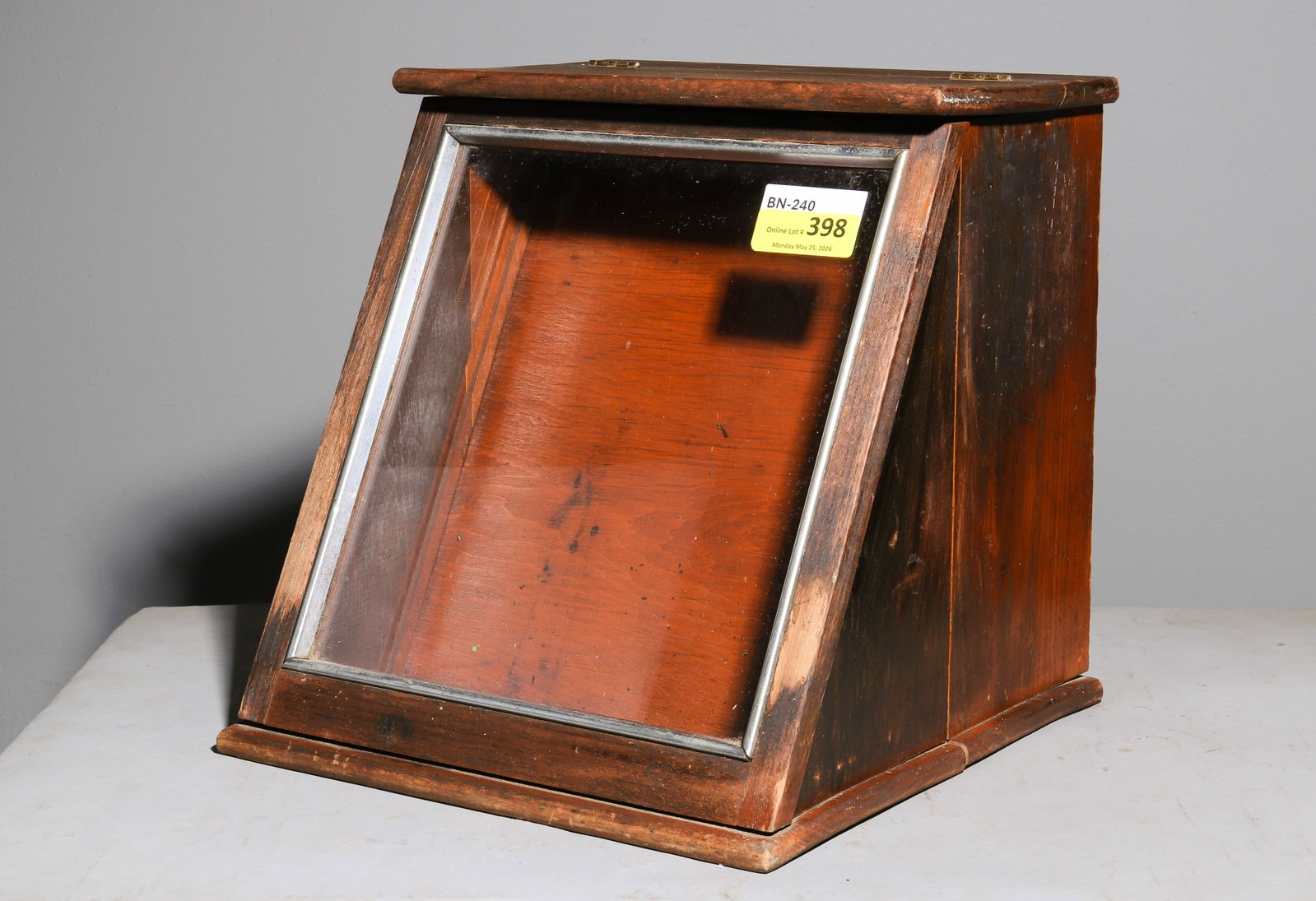Country Store Counter Top Showcase (1 of 4)