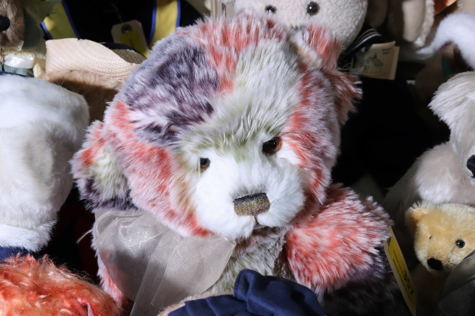 30 Assorted Teddy Bears Collection - 8