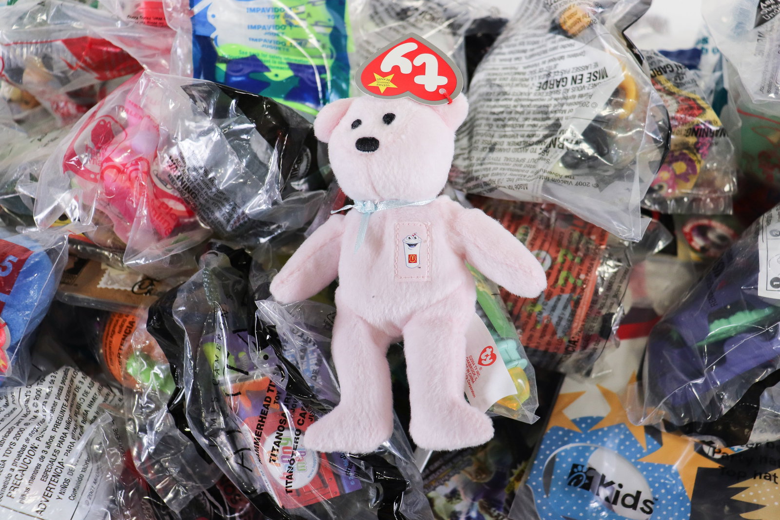 320pcs Assorted Vintage Toys - 2