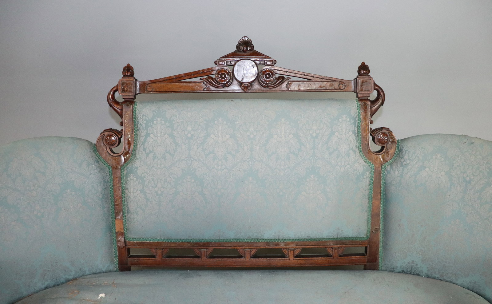 Antique Victorian Style Settee - 3