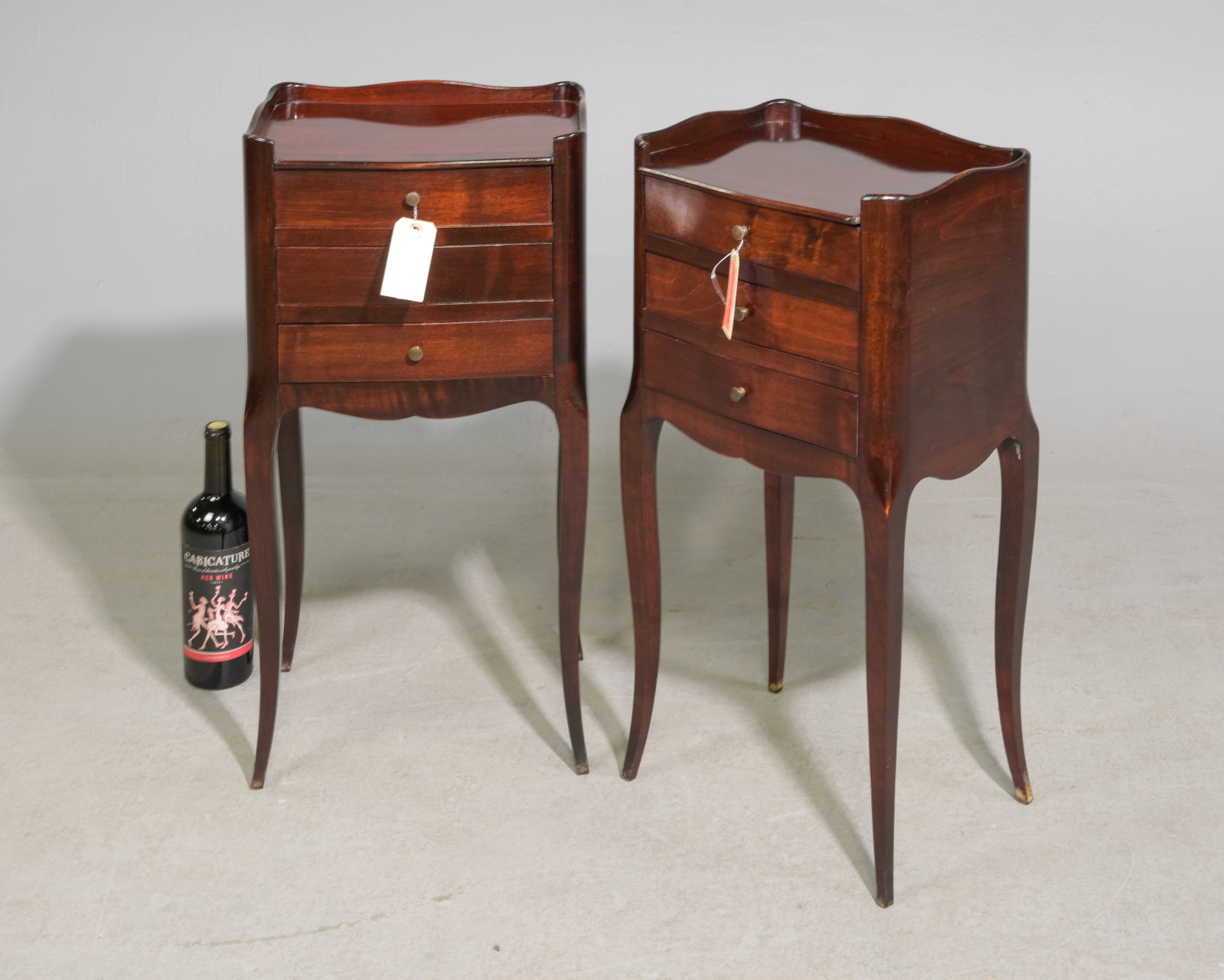 Louis XV Style Pair of Mahogany Nightstands: French Louis XV Style Pair of Mahogany Nightstands - 27.5 in tall x 13.25 x 10.5 each