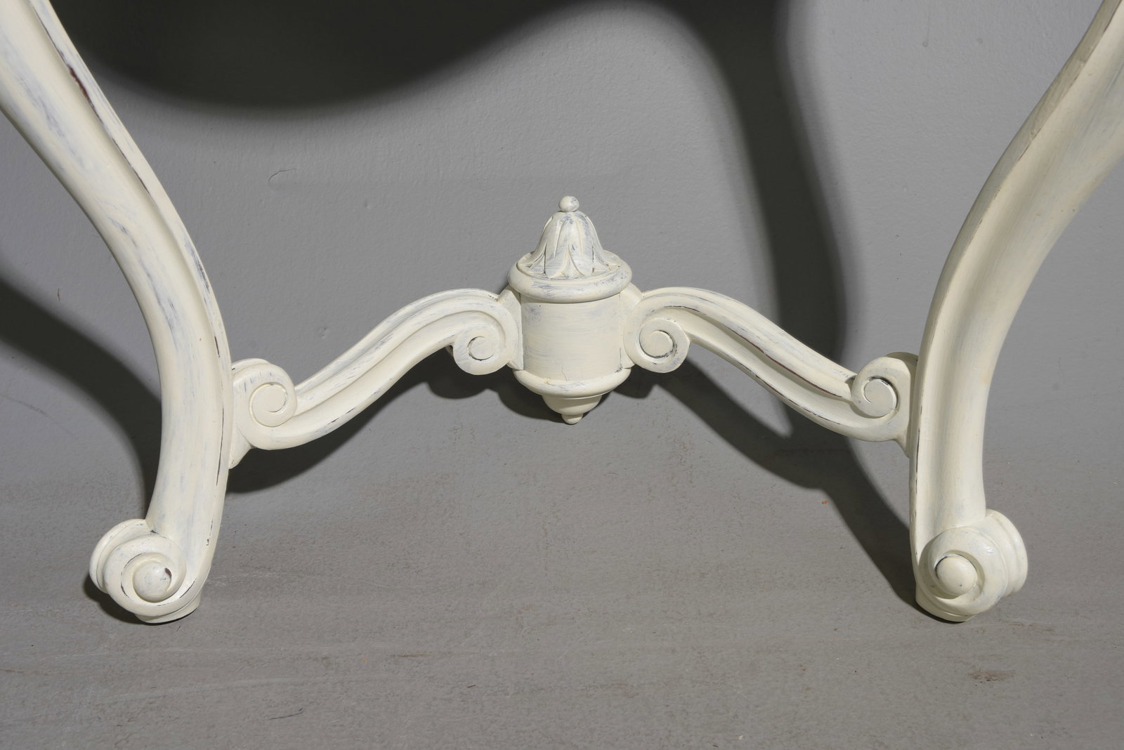 French Style Painted Hall Table / Console - 3