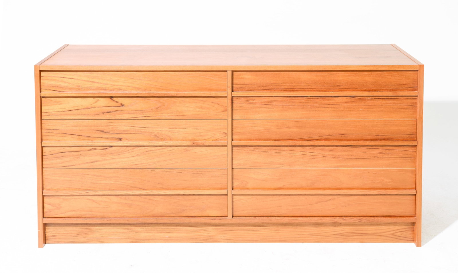 Danish Modern Six Drawer Dresser / Chest (1 of 5)