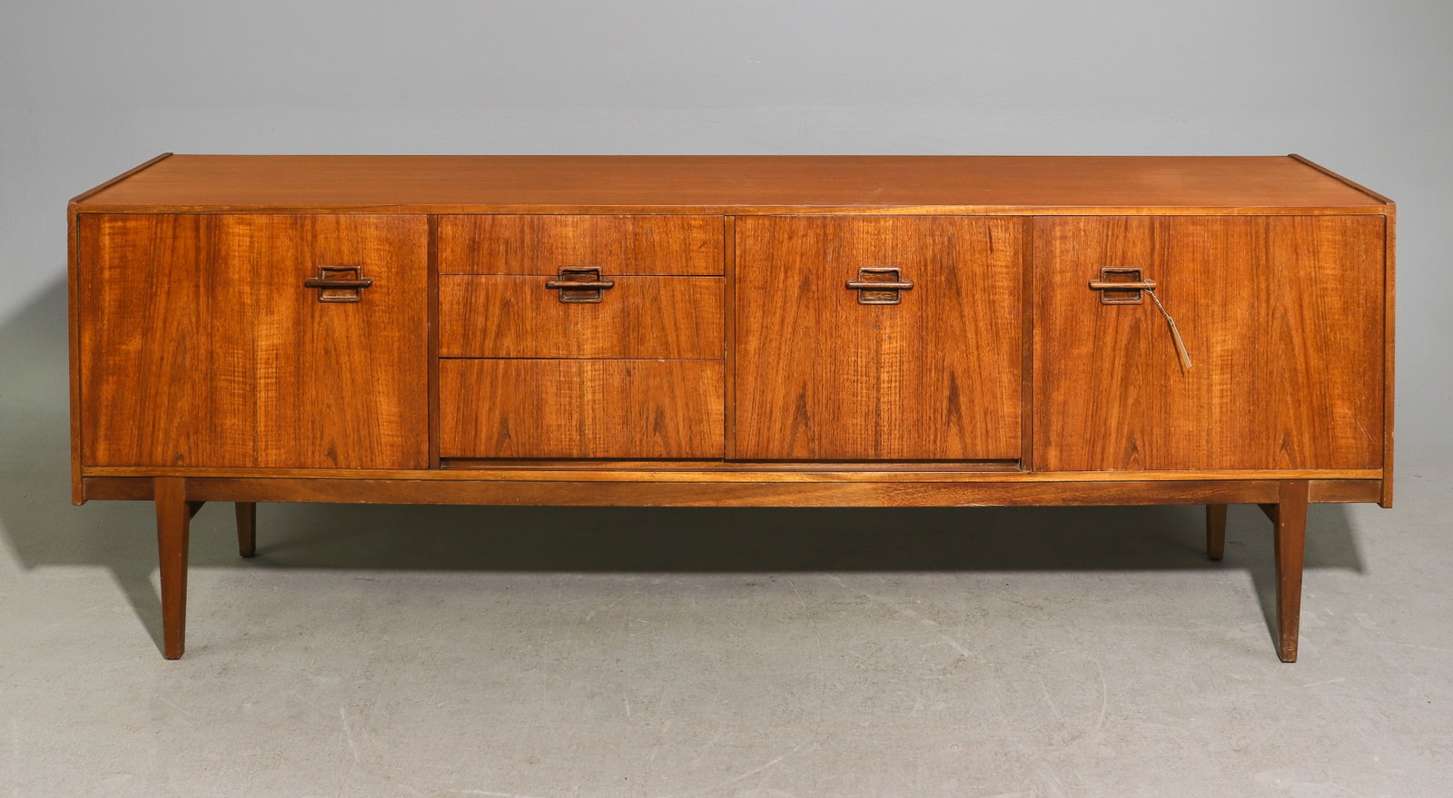 Mid Century Modern Sideboard - Corinthian by Nathan (1 of 7)