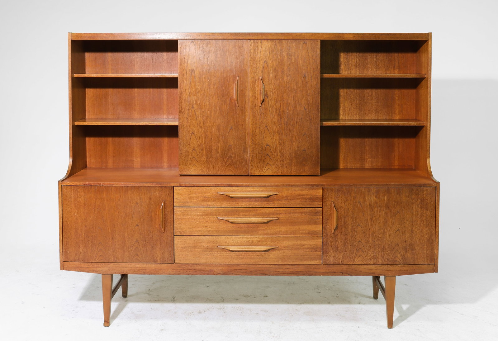Mid Century Modern Cocktail Cabinet / Highboard (1 of 3)