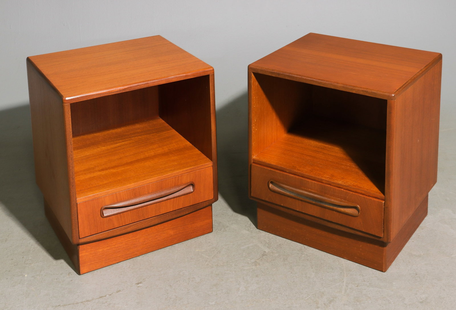 2 Mid Century Fresco Nightstands By G-Plan (1 of 4)