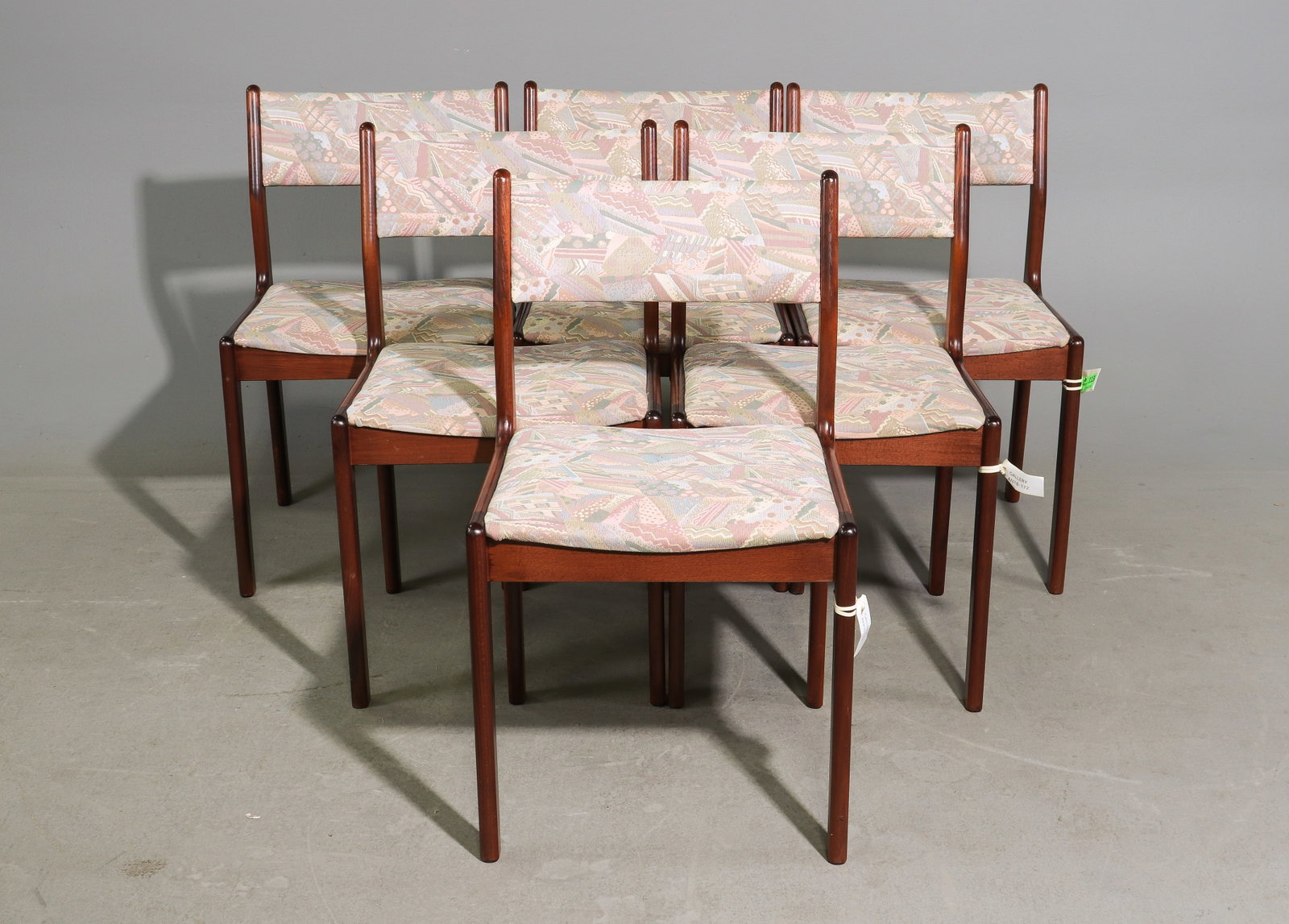 Danish Modern Set of 6 Dining Chairs: Danish Mid Century Modern Set of 6 Dining Chairs - 31.25 in tall x 19 x 19.5, seat height is 18.5