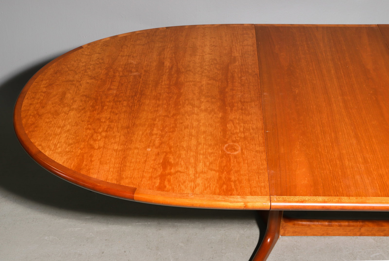 Danish Oval Dining Table with Two Leaves - 3