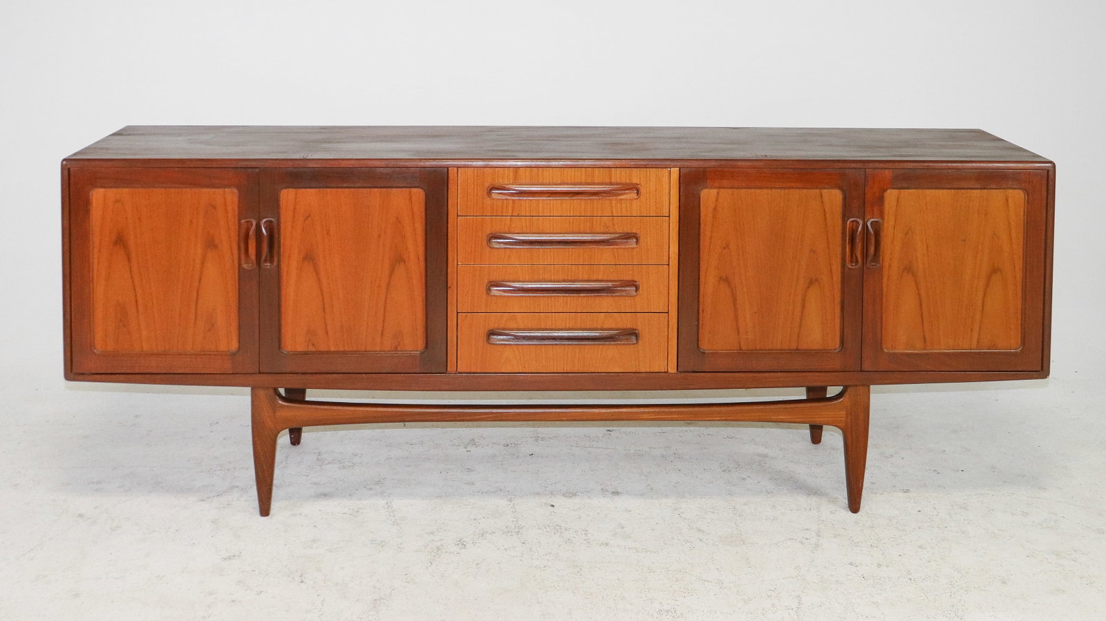 Mid Century Large "Fresco" Sideboard - G-Plan: This Danish Modern Style Teak Credenza is made by Mid Century Modern Furniture Maker G Plan ( GPlan ) & is part of their "Fresco" Range. - 31.25 in tall x 84 x 18.25