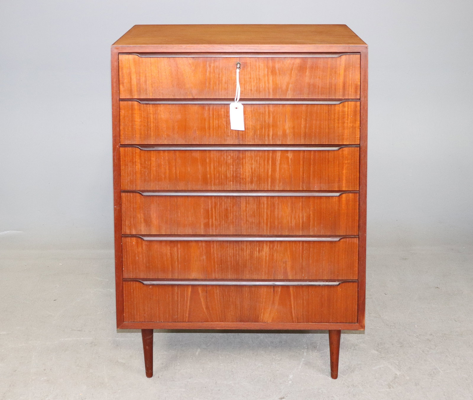 Danish Modern Teak 6 Drawers Chest #1 (1 of 5)