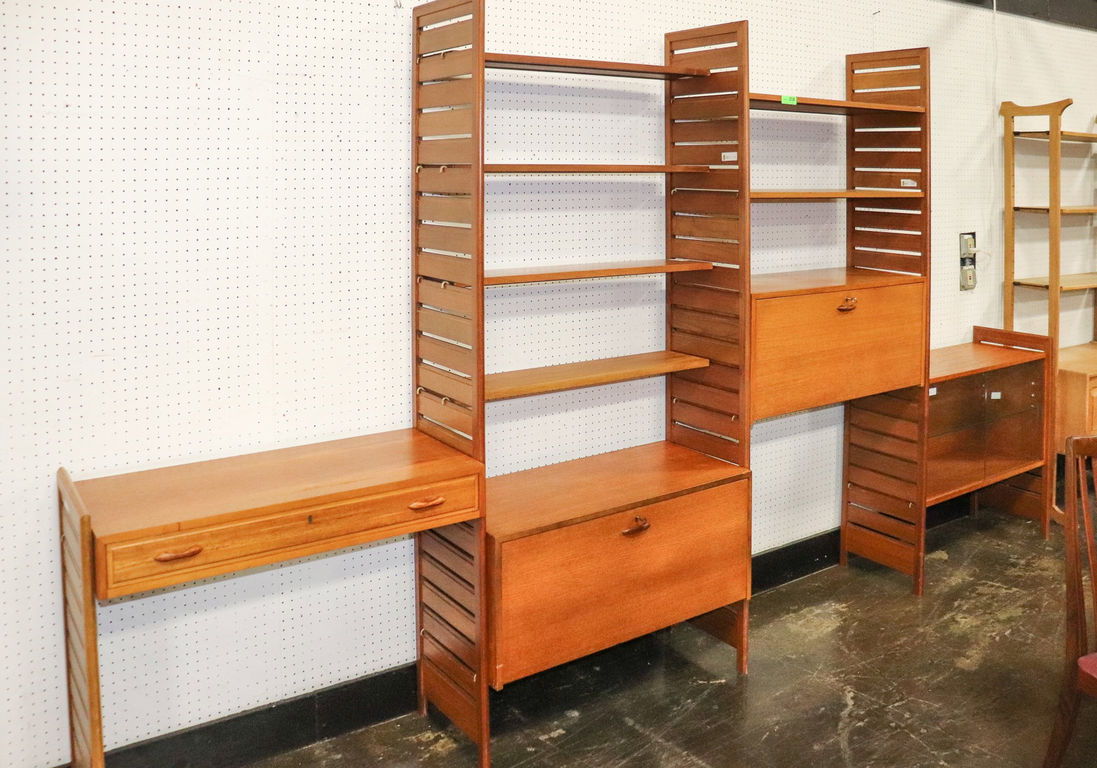 4 Bay Mid Century Wall Unit / System By Ladderax (1 of 10)