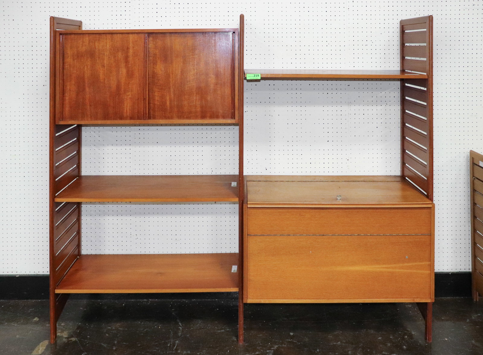 2 Bay Mid Century Ladderax Record Player / Wall Unit (1 of 13)