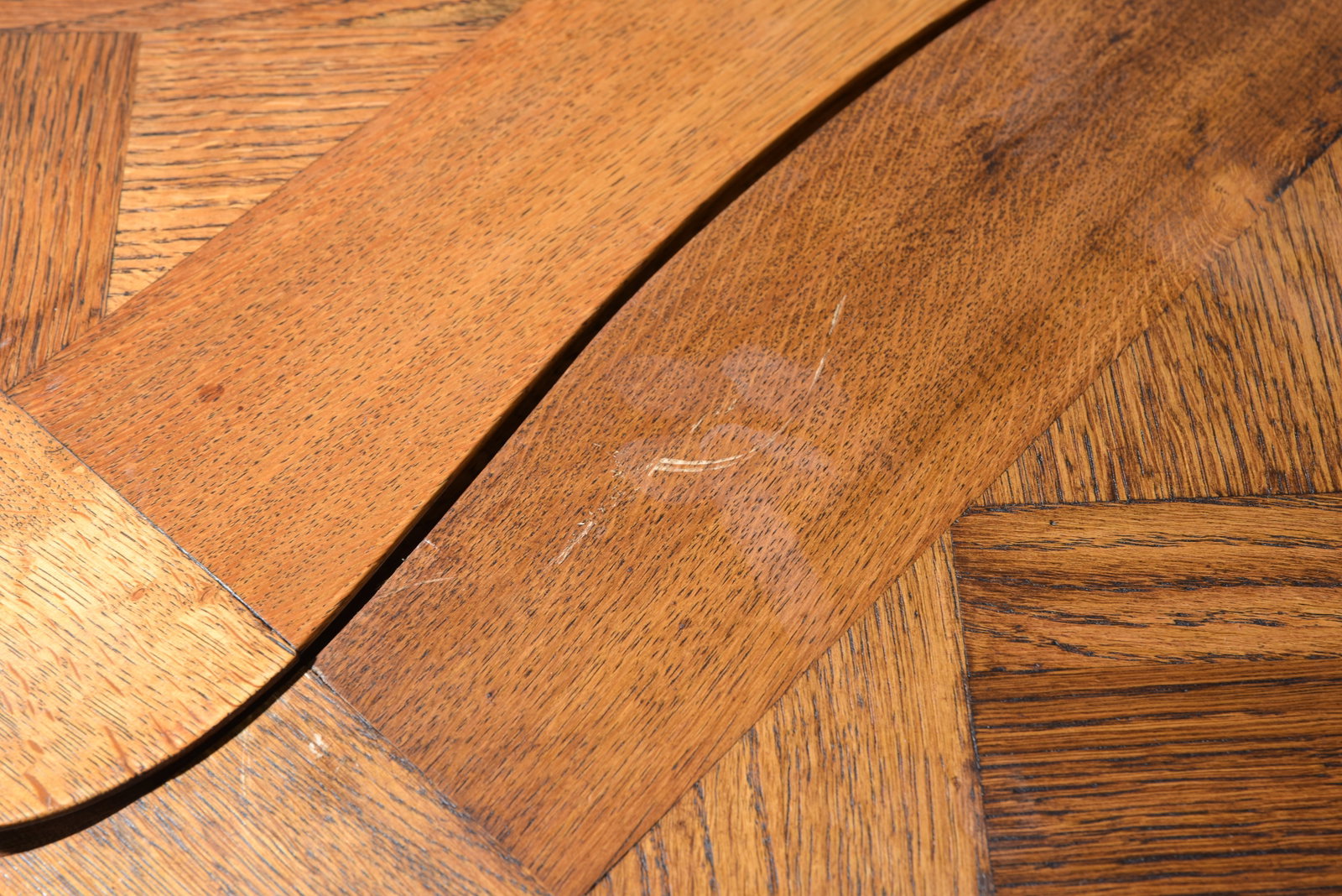 Louis XV Style Walnut Draw Leaf Table - 5