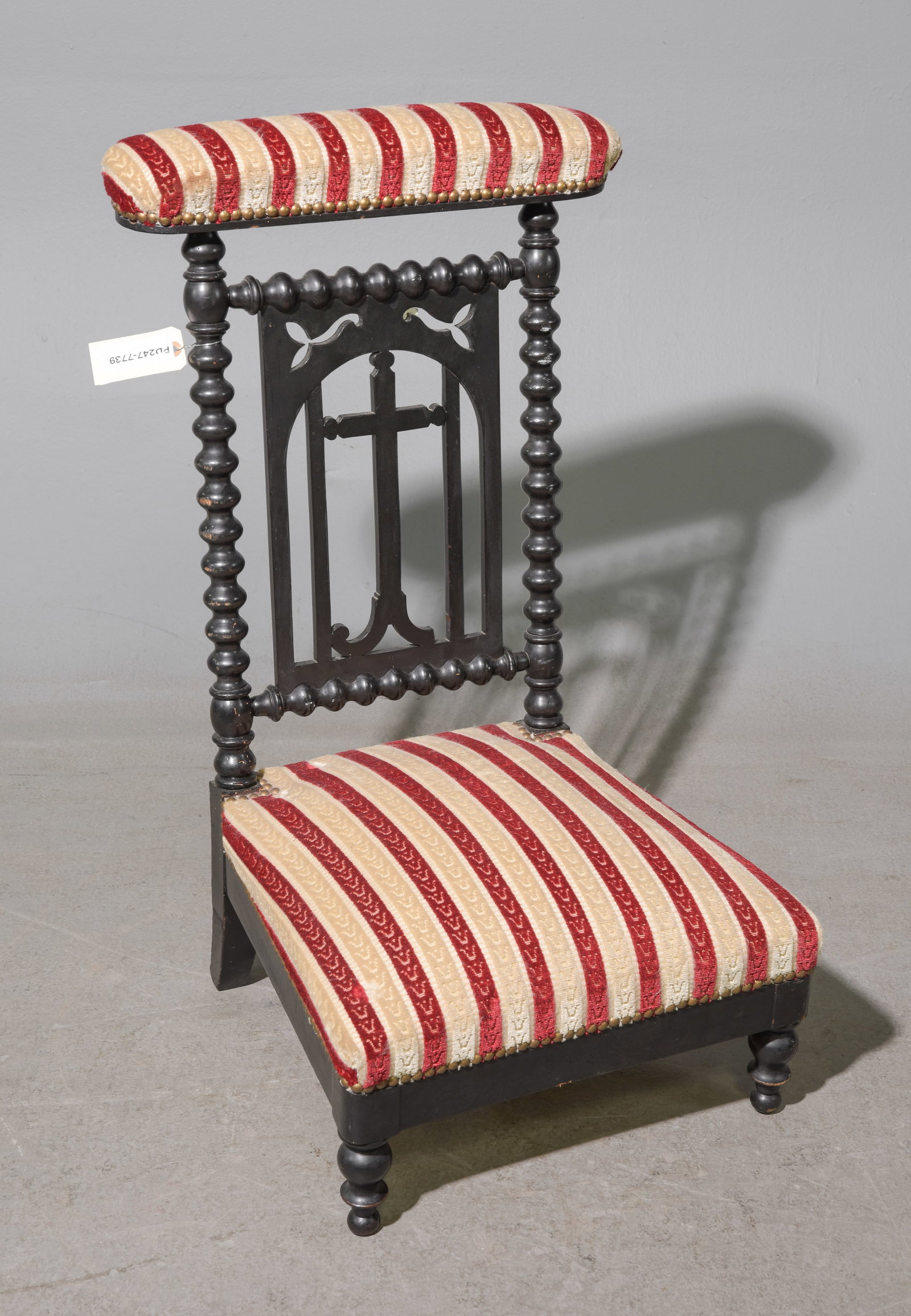 Napoleon III Style Kneeler / Prie Dieu #1: Napoleon III Style Kneeler / Prie Dieu - 32 in tall x 18 x 19