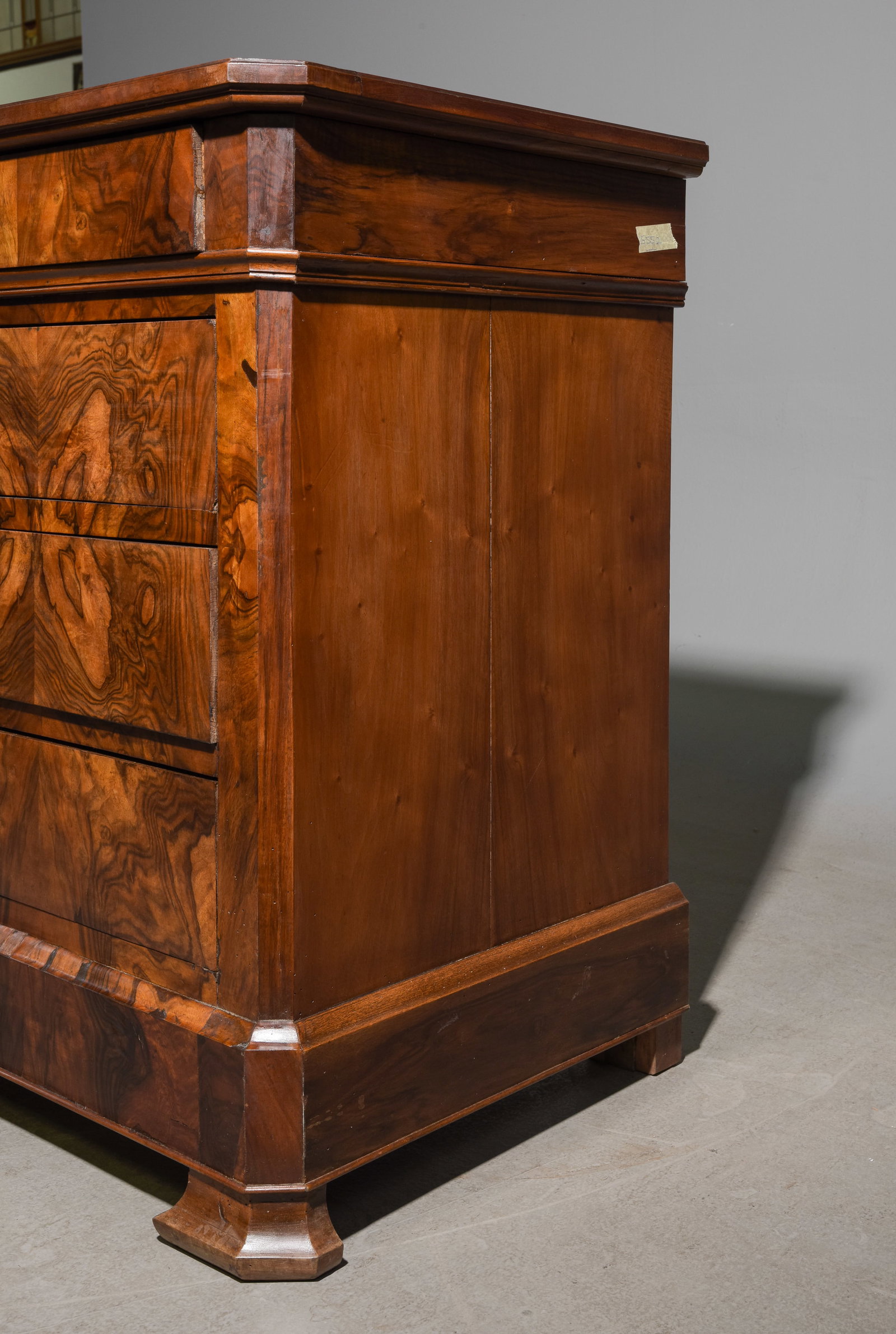 French Figured Walnut Four Drawer Chest - 3