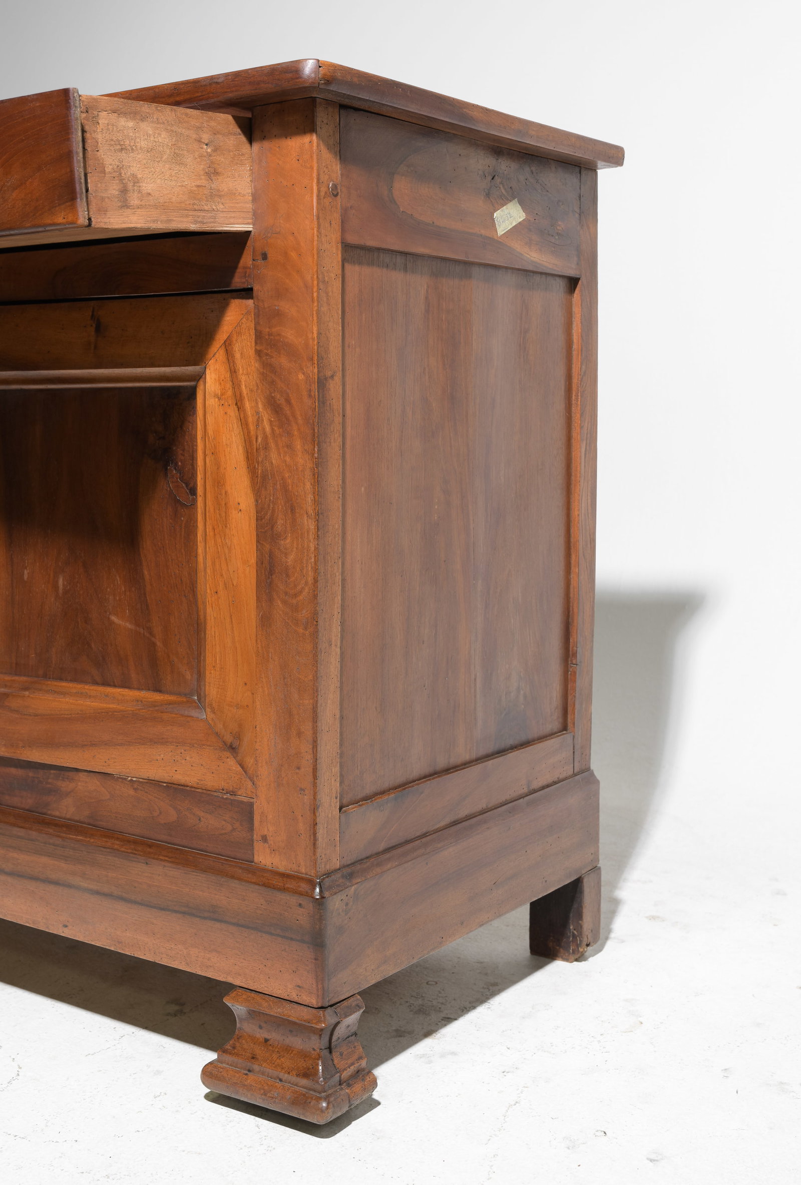 French Walnut Buffet / Sideboard - 5