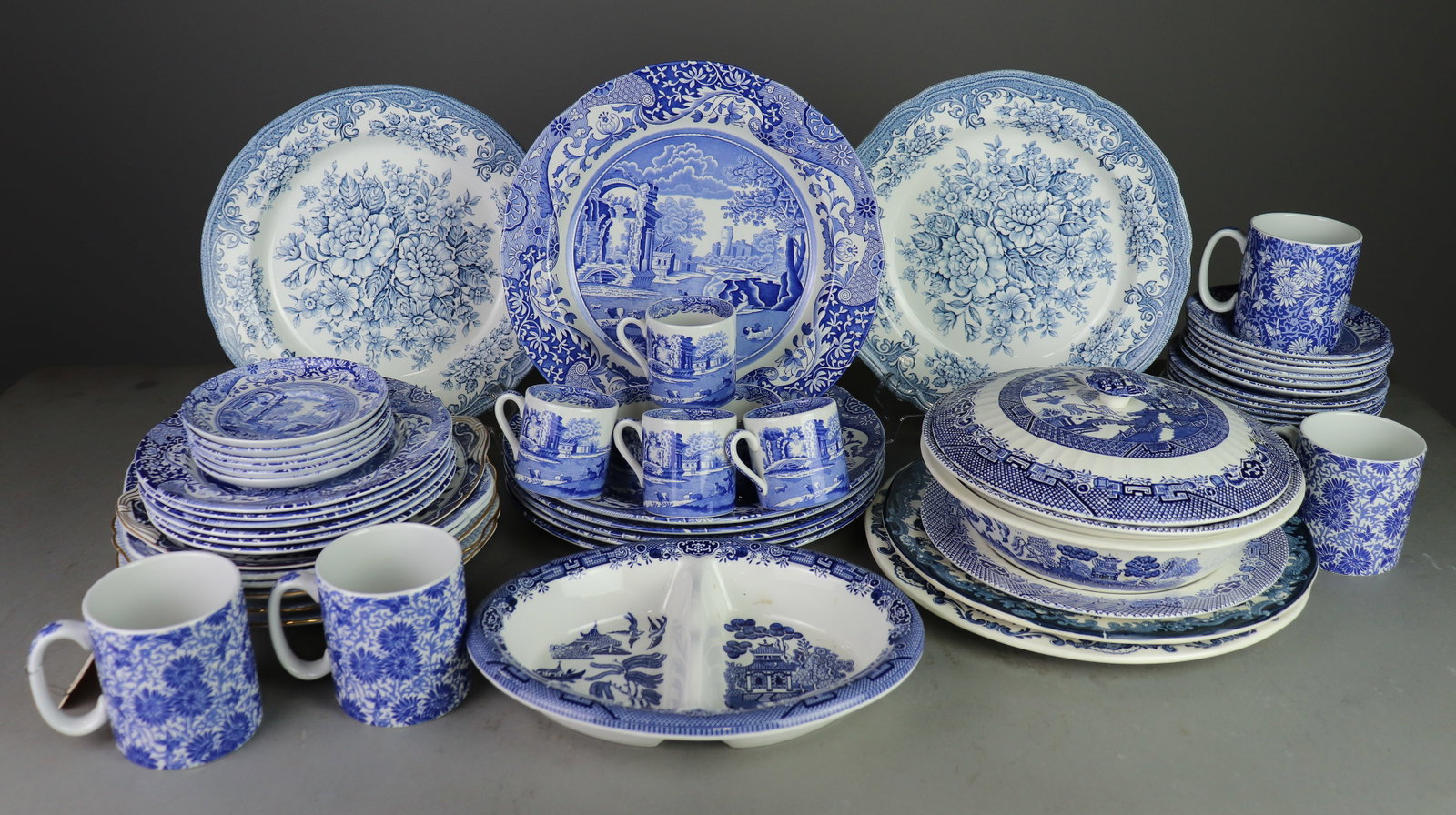 60pcs Assorted Blue & White China - Plates, Cups, ETC. (1 of 7)
