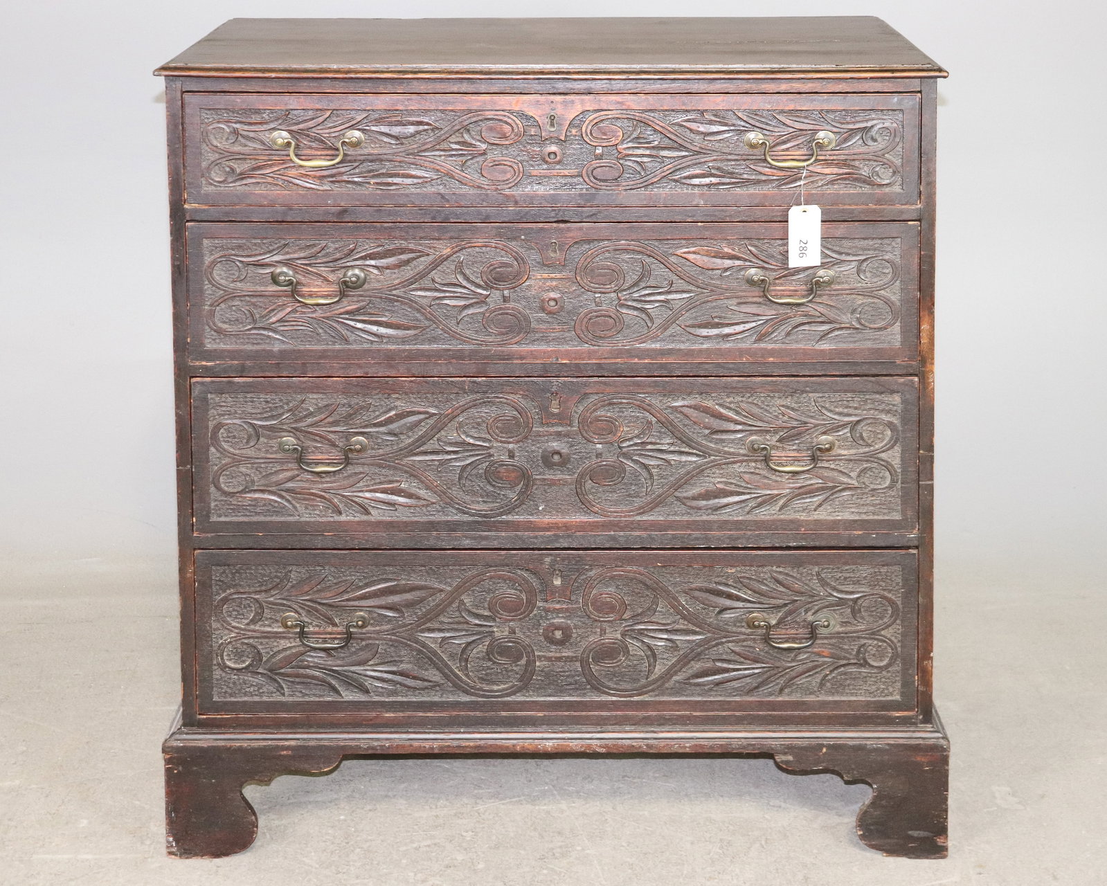 19th Century Birtish Carved Oak 4 Drawers Chest (1 of 7)