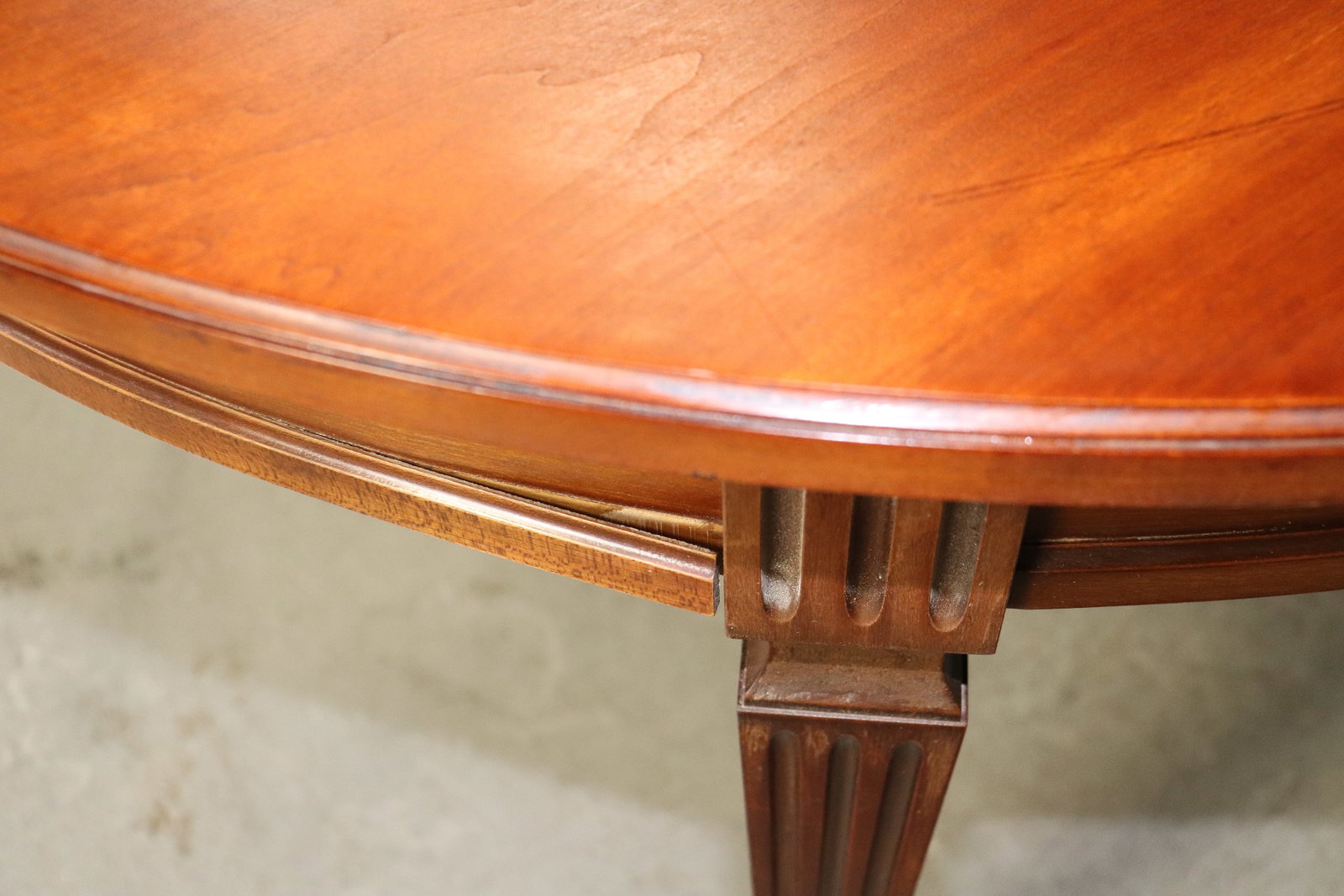 Louis XVI Style Round Dining Table - 4