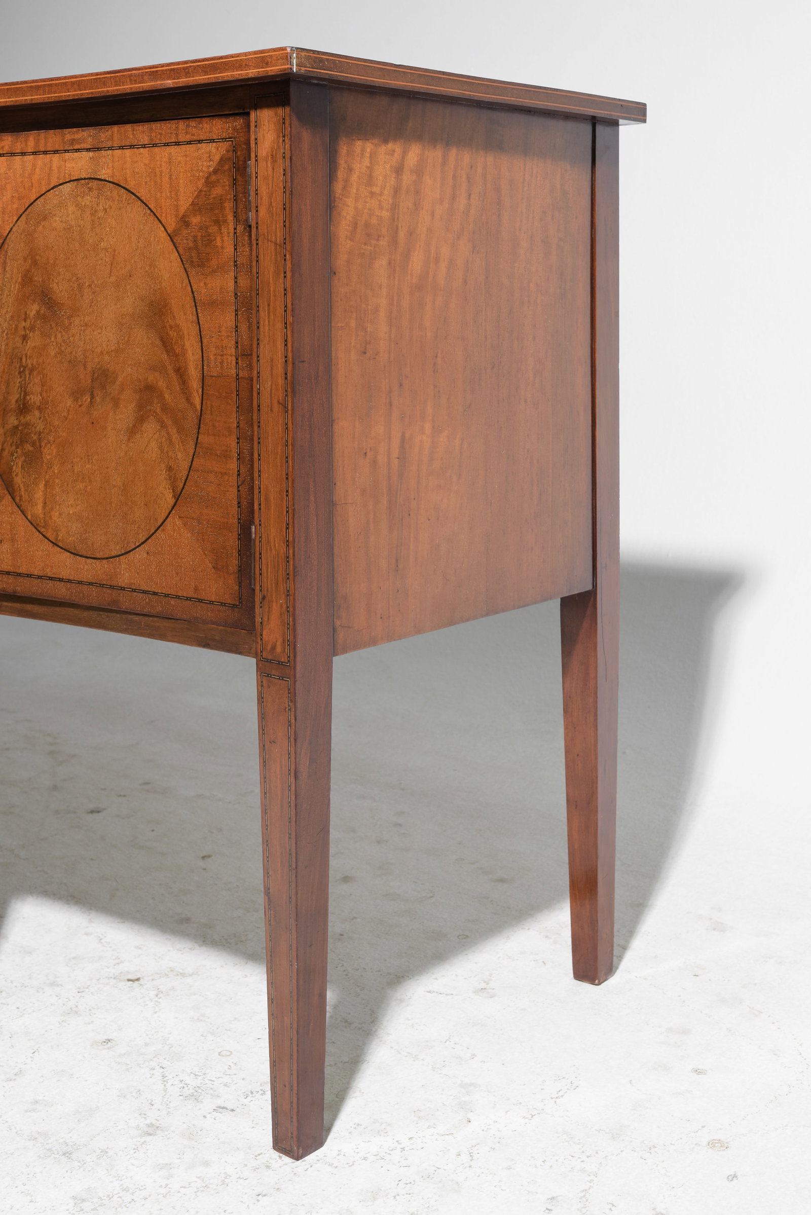 Georgian Style Walnut Sideboard / Server - 5
