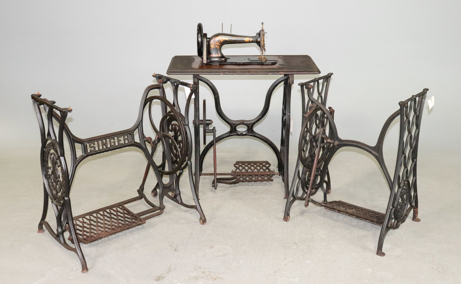 2 Singer Sewing Machine Bases & Sewing Machine (1 of 5)