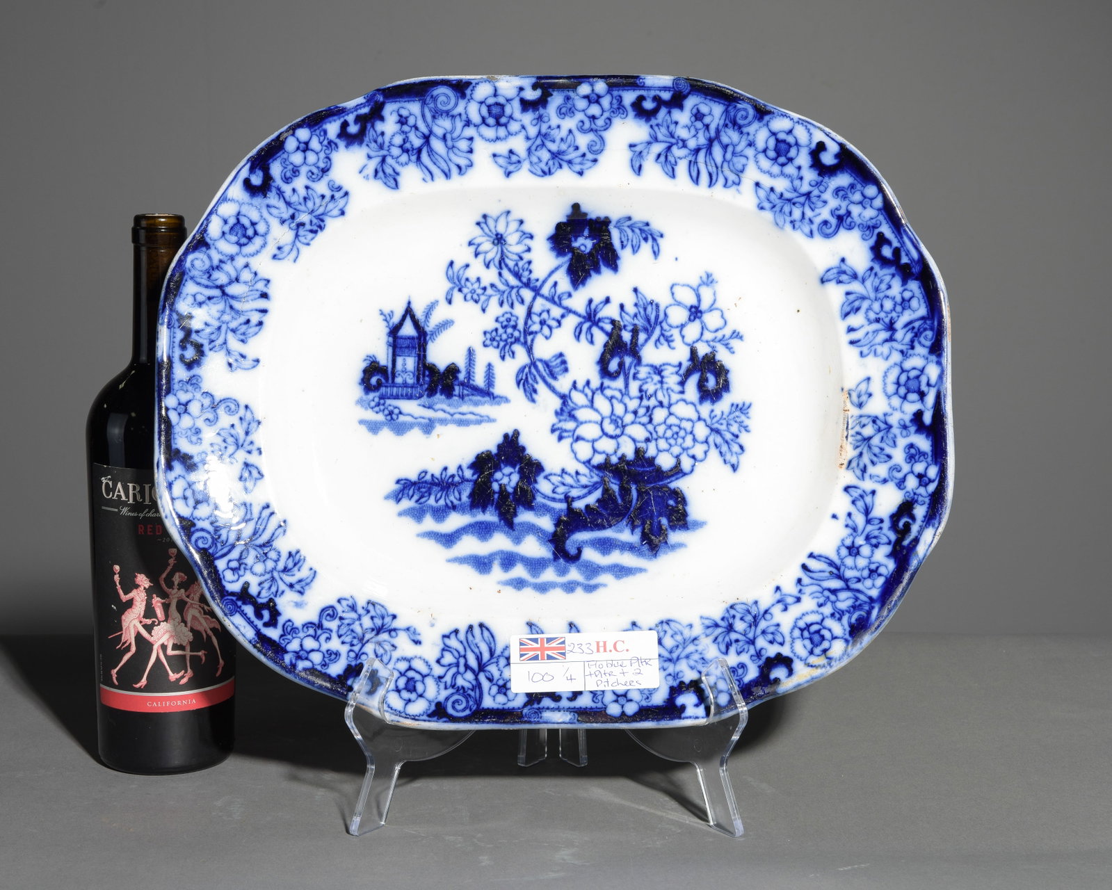 Flo Blue & White Platter with Floral Motif: Flo Blue & White Platter with Floral Motif - 2 in tall x 18 x 13.5