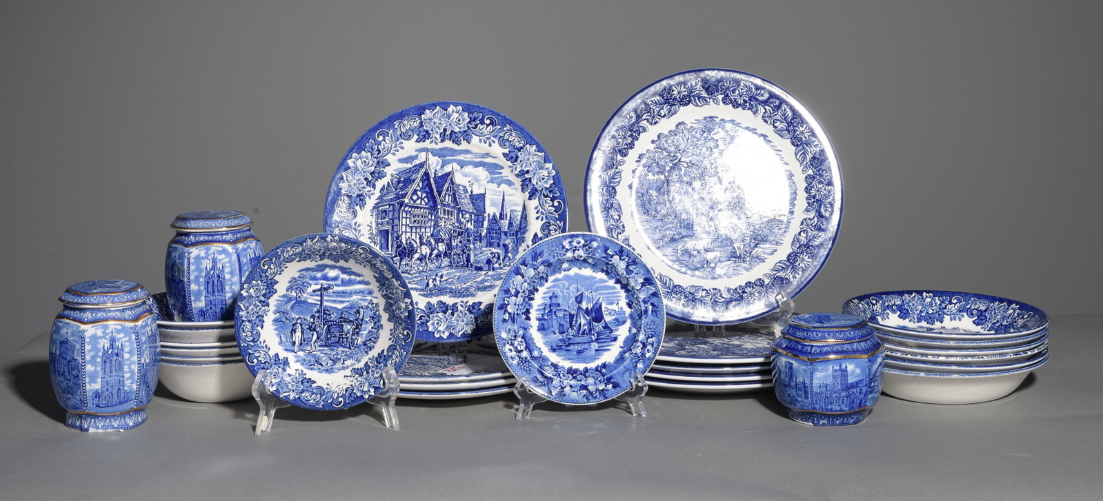 26pcs Assorted Blue & White China (1 of 8)