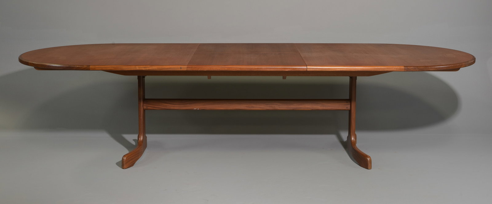Mid Century Modern Large Gplan Oval Dining Table - 3