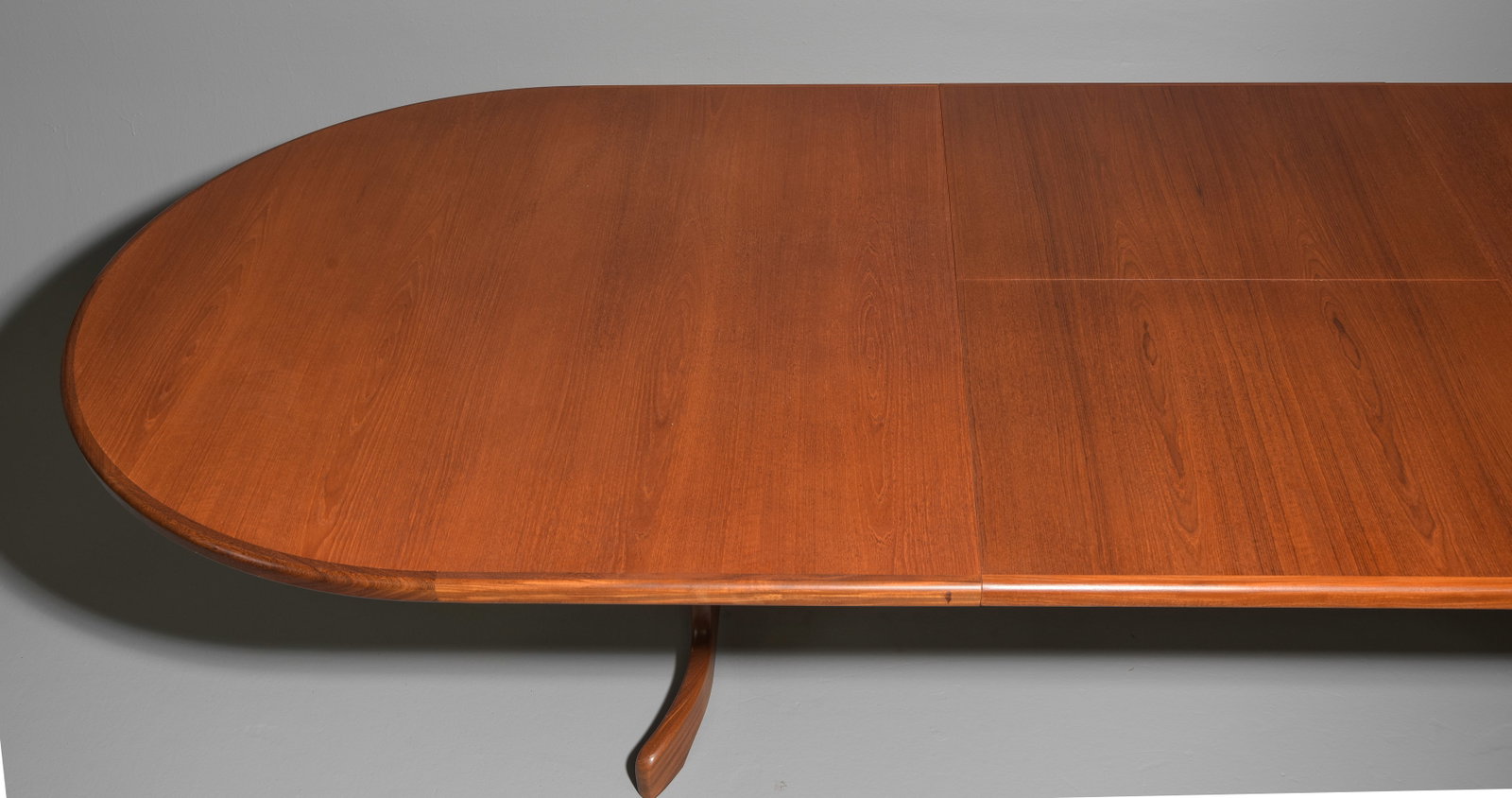 Mid Century Modern Large Gplan Oval Dining Table - 4