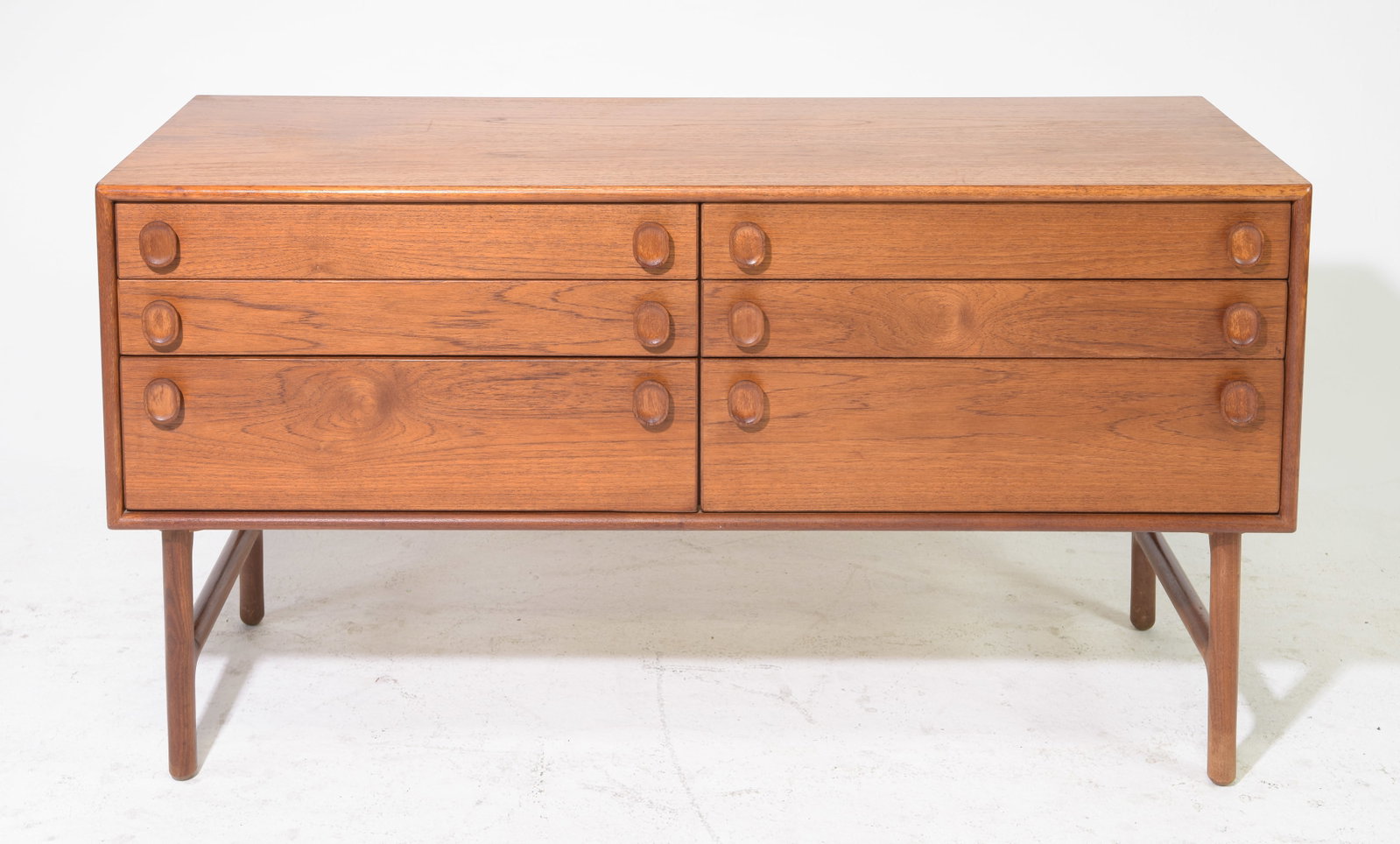 Mid Century Modern Six Drawer Dresser - Meredew: Danish Modern Style Six Drawer Dresser / Credenza by Meredew - 28 in tall x 52 x 18.5