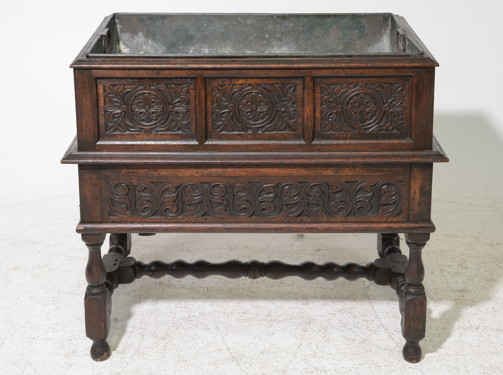 Renaissance Style Carved Oak Jardiniere / Planter (1 of 3)