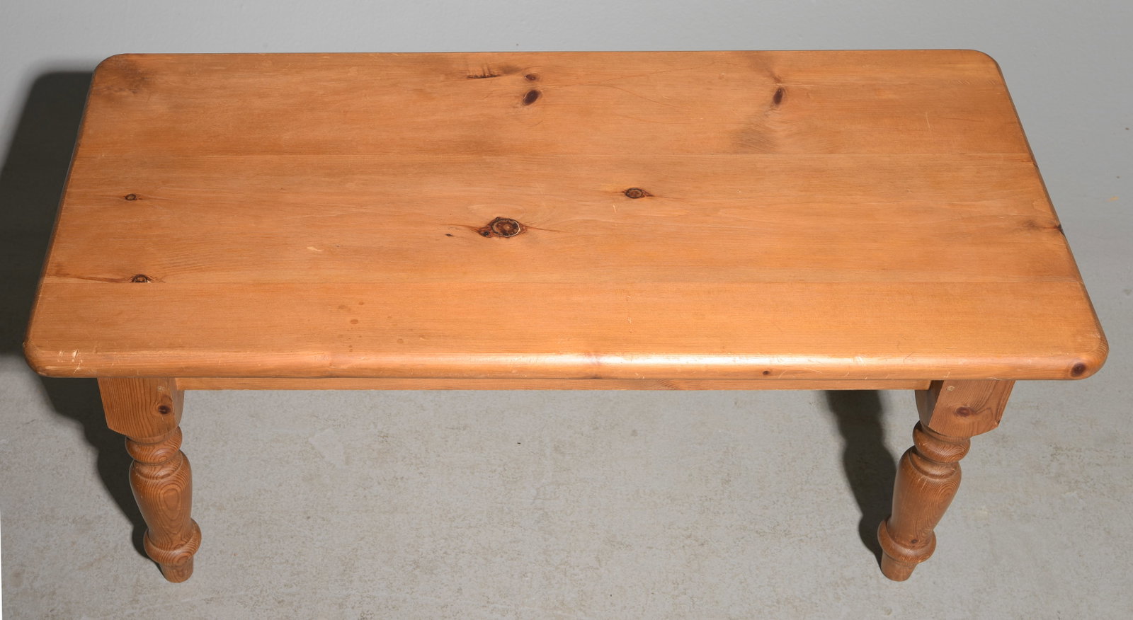 British Pine Turned Leg Coffee Table - 2