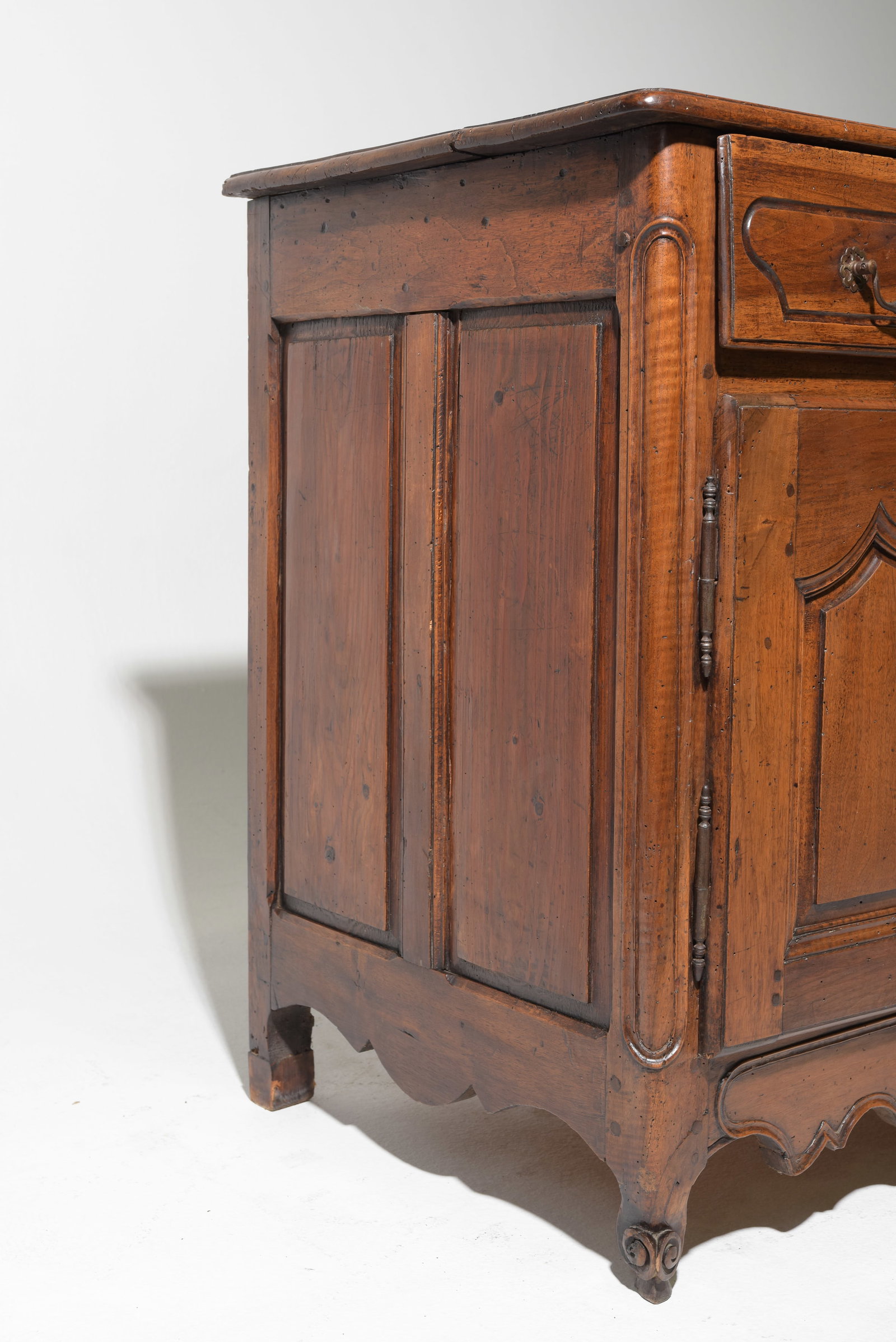 Louis XV Style Rustic Buffet / Sideboard - 4
