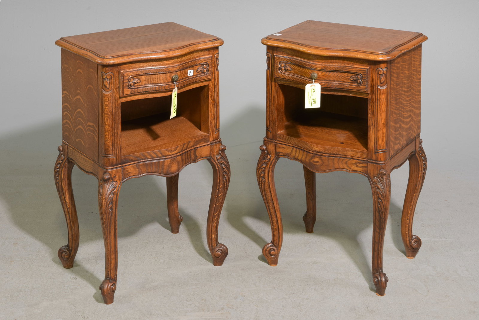 Louis XV Style Pair of Oak Nightstands (1 of 4)
