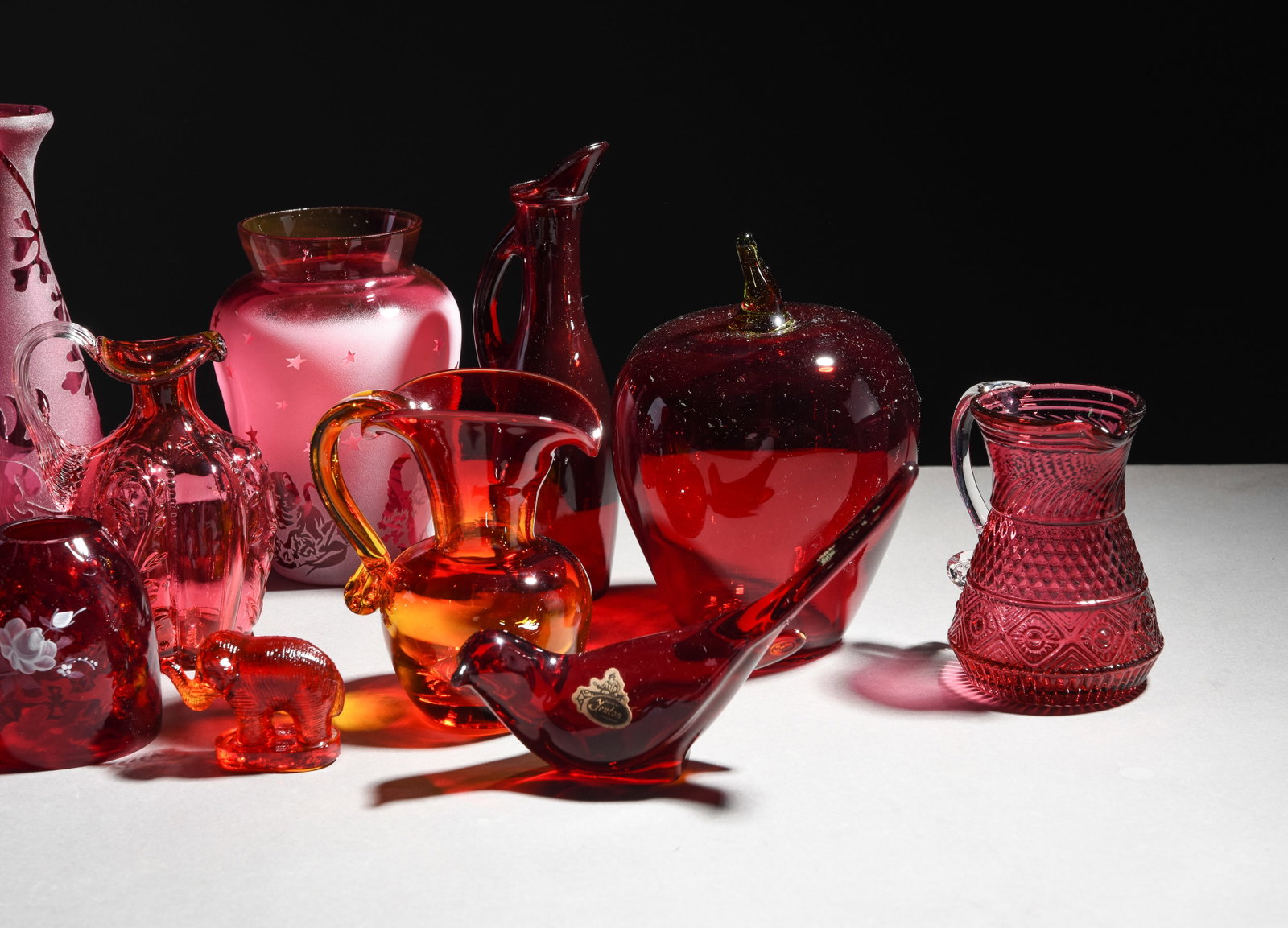 19pcs Assorted Ruby Glassware / Figurines - 2