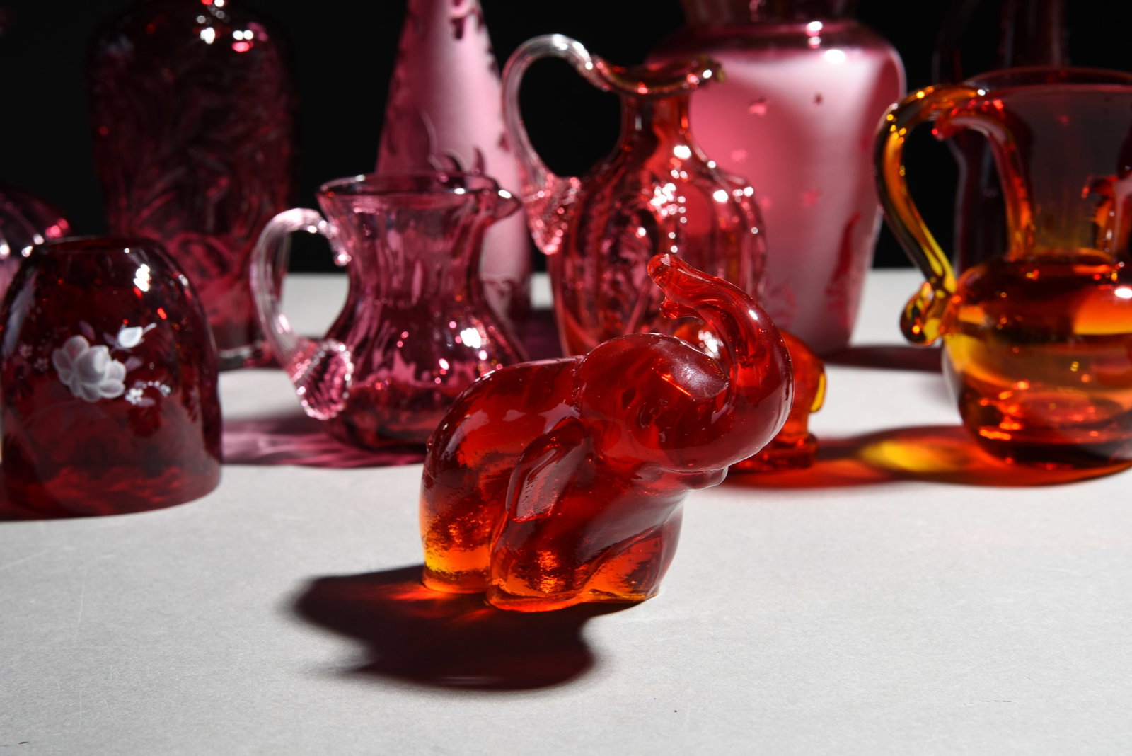 19pcs Assorted Ruby Glassware / Figurines - 7