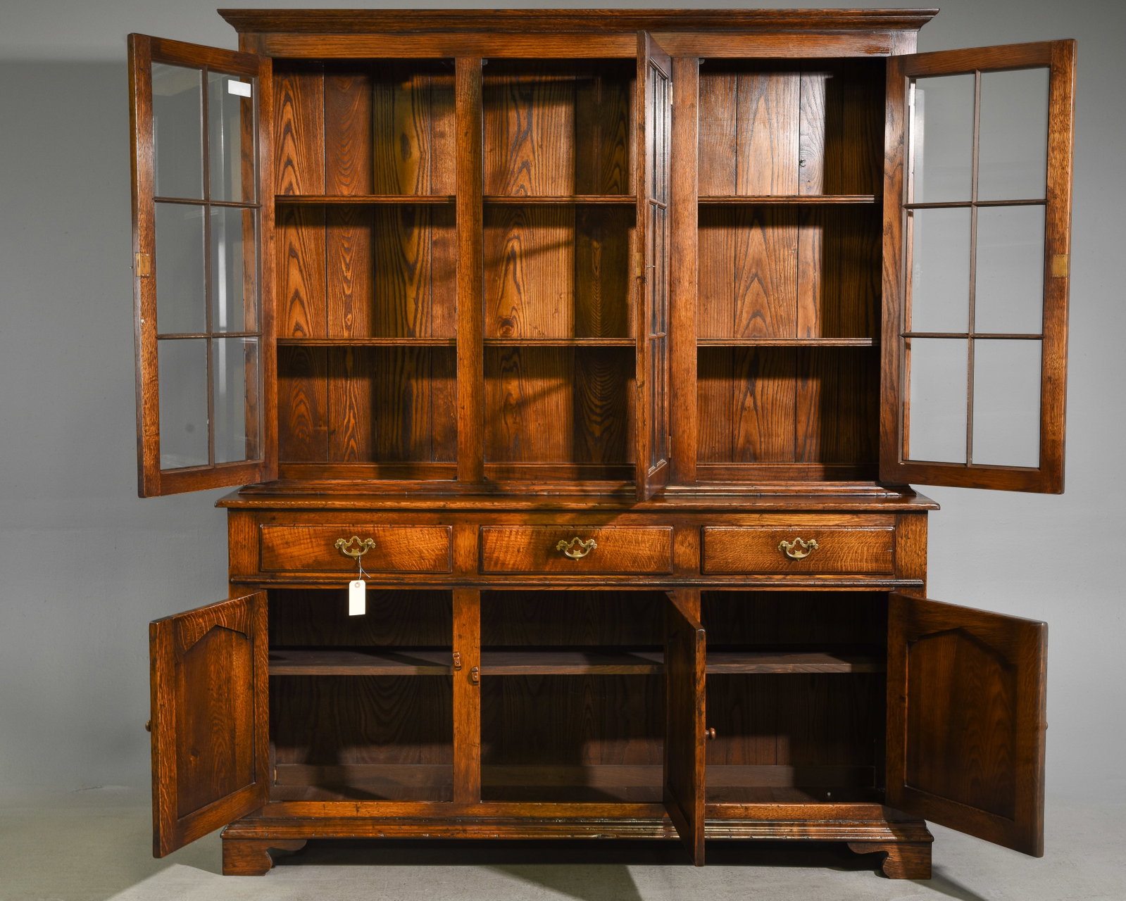 British Oak Bookcase / Cupboard c.1930's - 2