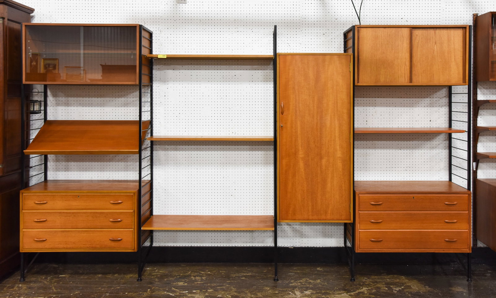 4 Bay Mid Century Wall Unit / System By Ladderax (1 of 12)