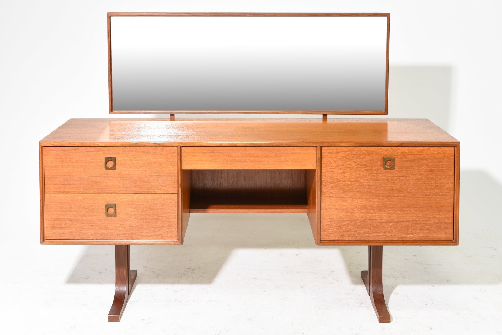 Mid Century Modern Dresser with Mirror - Gplan (1 of 7)