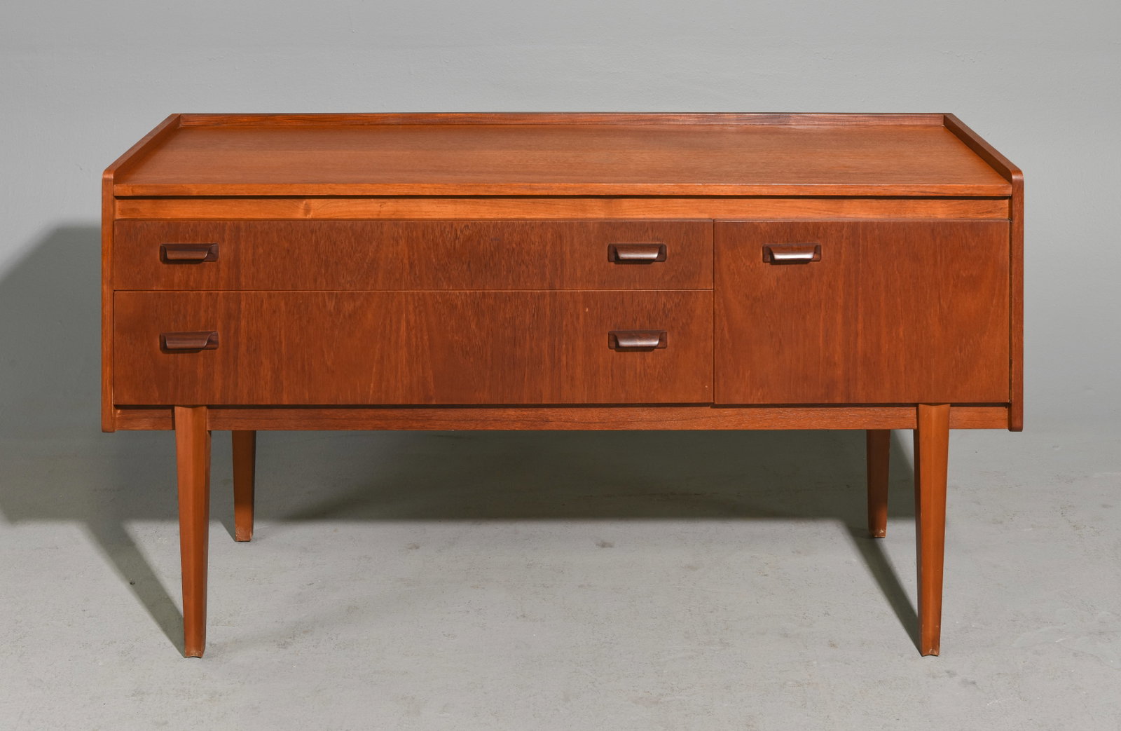 Mid Century Modern Credenza: Danish Modern Style Credenza with Two Drawers & One Door - 28.25 in tall x 51.25 x 18.5