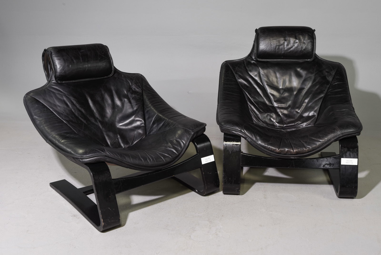 Danish Pair of Leather Upholstered Lounge Chairs - Berg (1 of 7)
